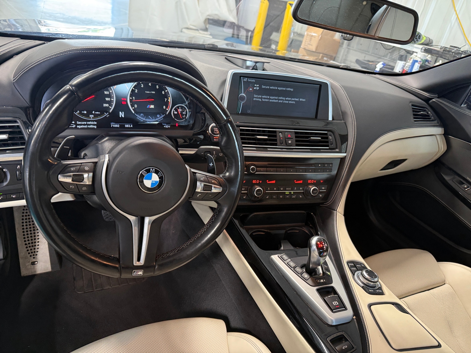 Thumbnail: 2013 BMW M6 - 2