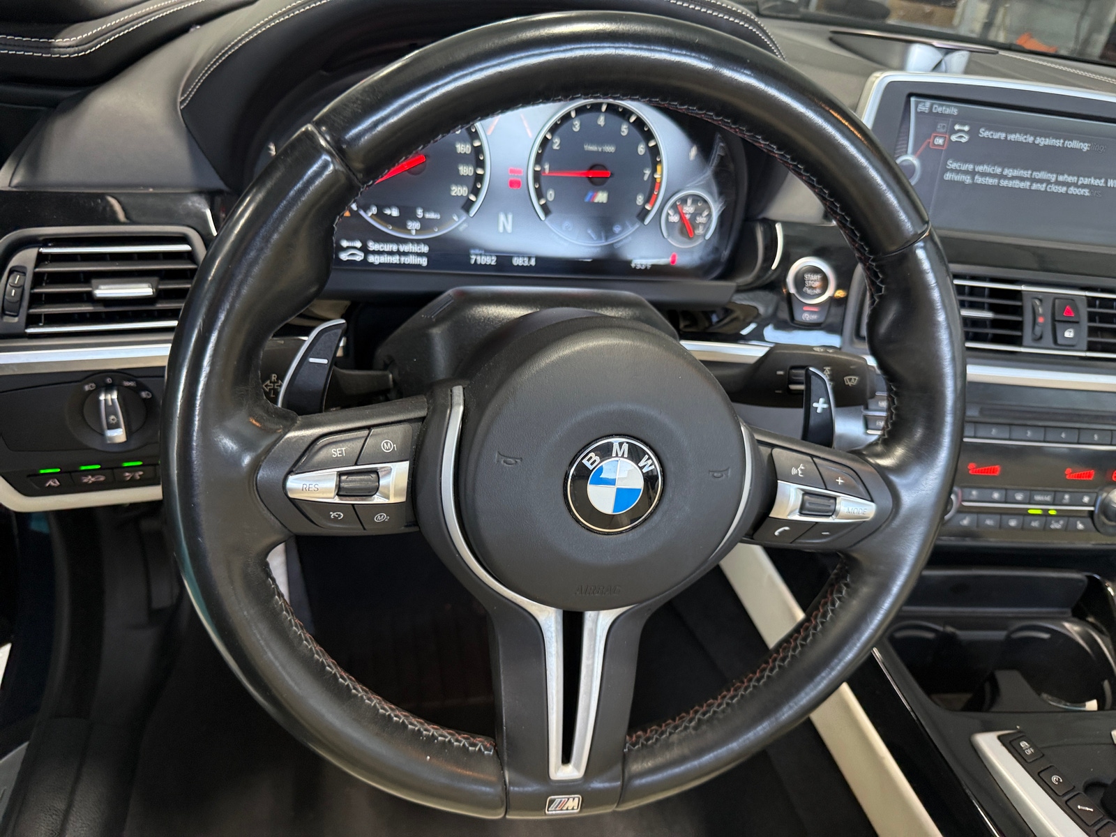 Thumbnail: 2013 BMW M6 - 4