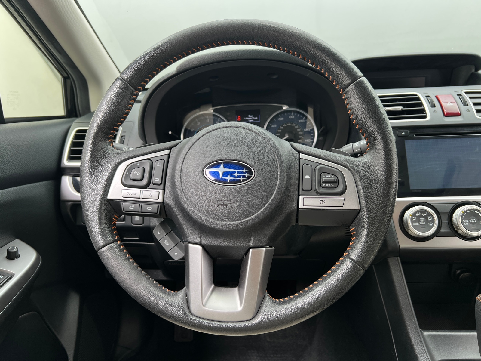 Thumbnail: 2017 Subaru Crosstrek - 4