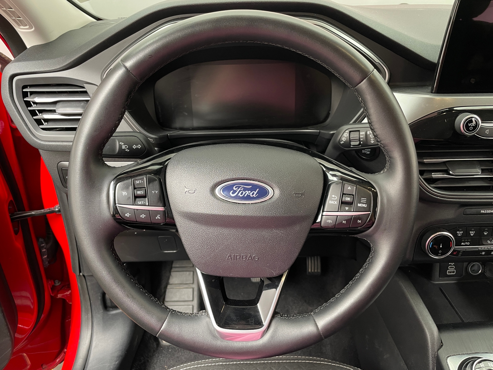 Thumbnail: 2024 Ford Escape - 5