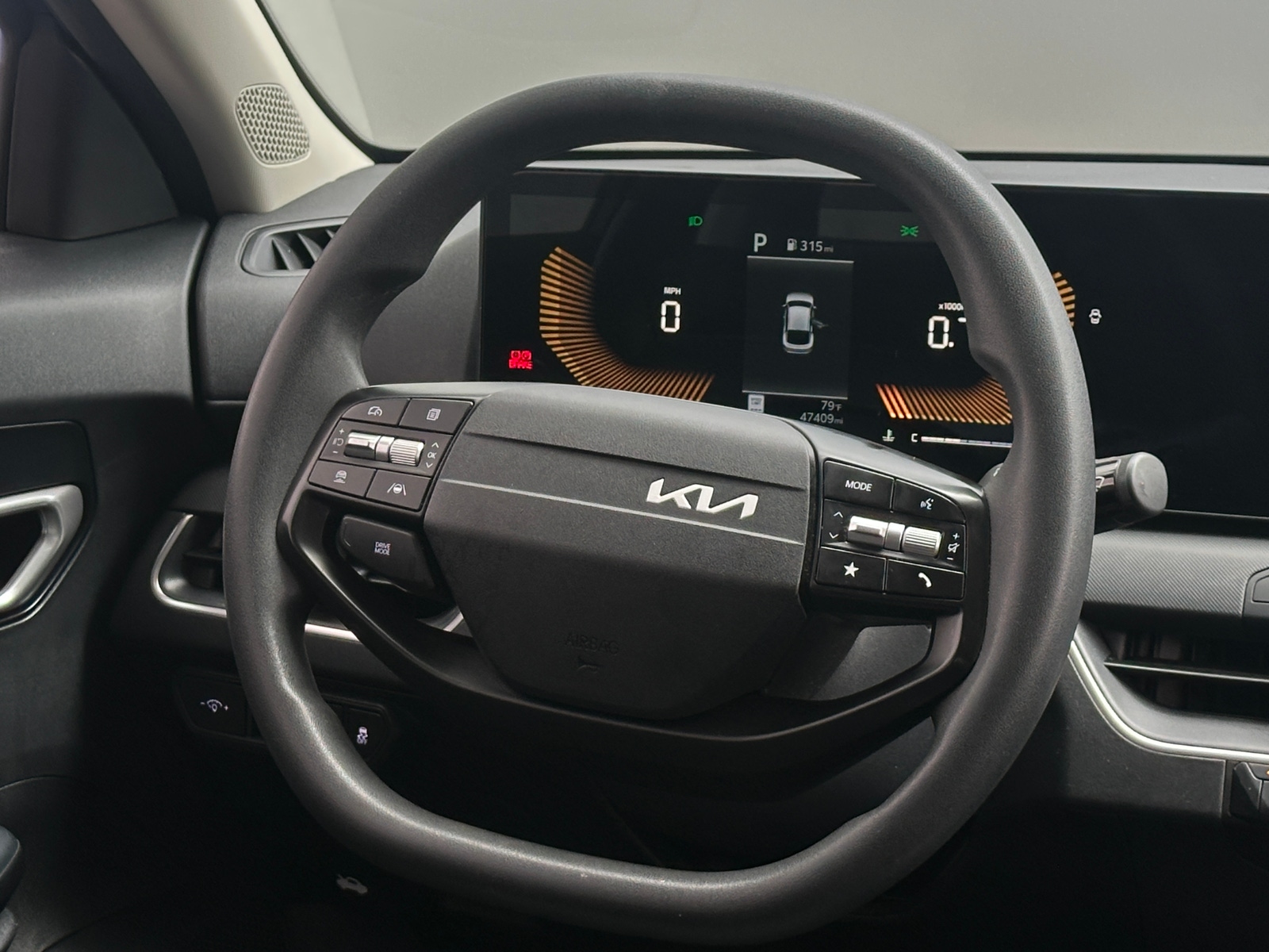 Thumbnail: 2025 Kia K4 - 5