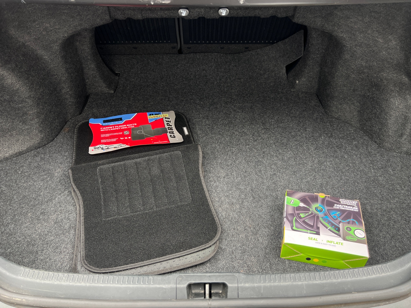 Thumbnail: 2012 Toyota Camry - 7