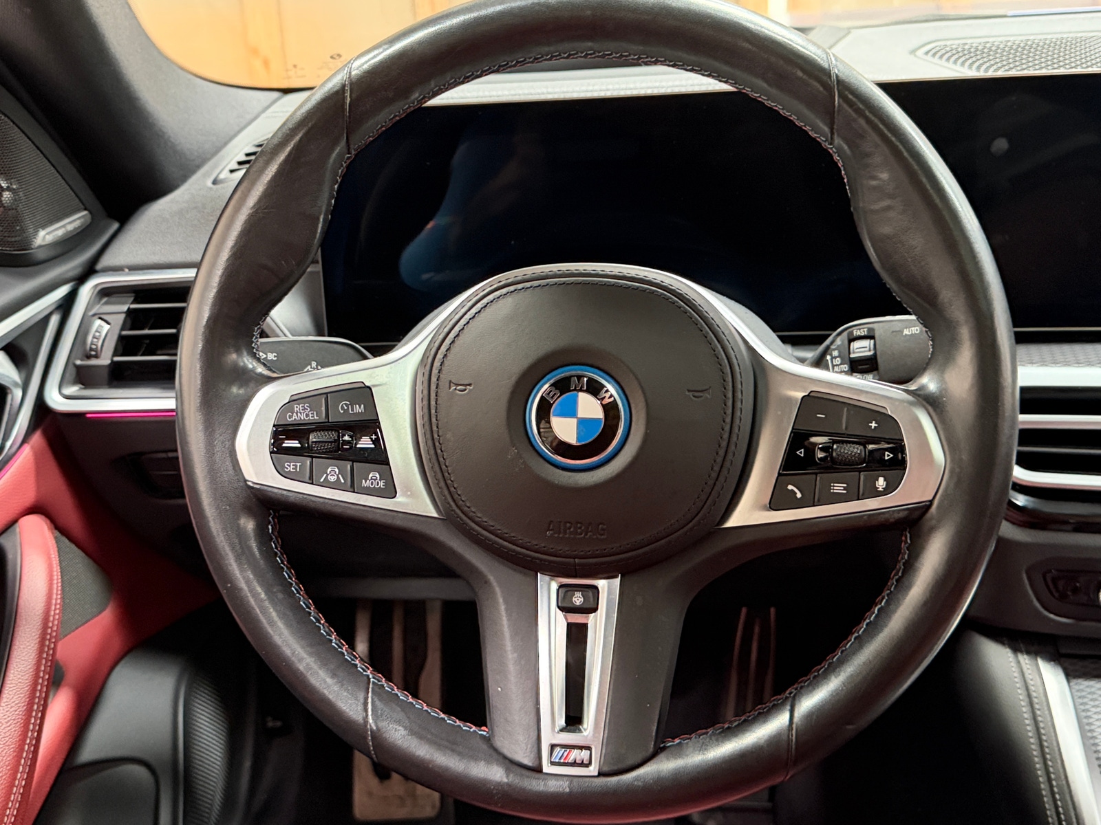 Thumbnail: 2023 BMW i4 - 4
