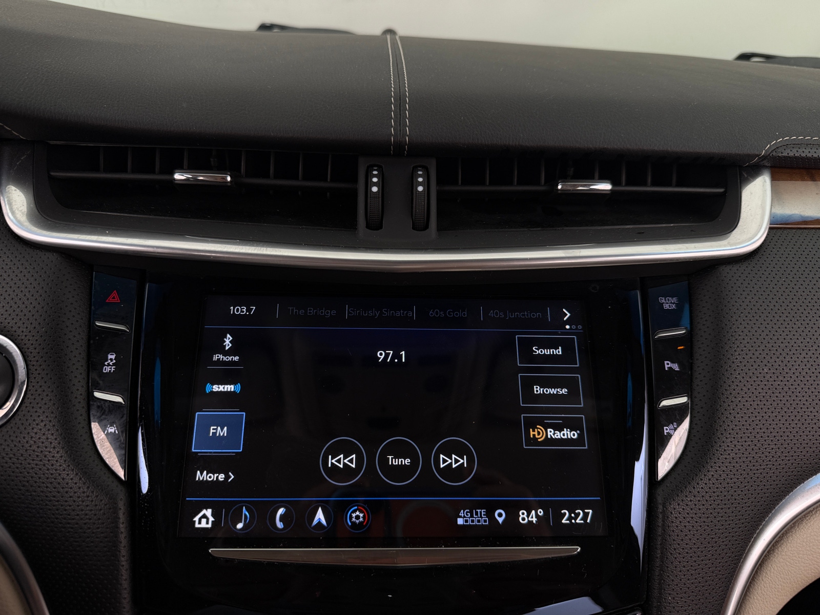 Thumbnail: 2019 Cadillac XTS - 3