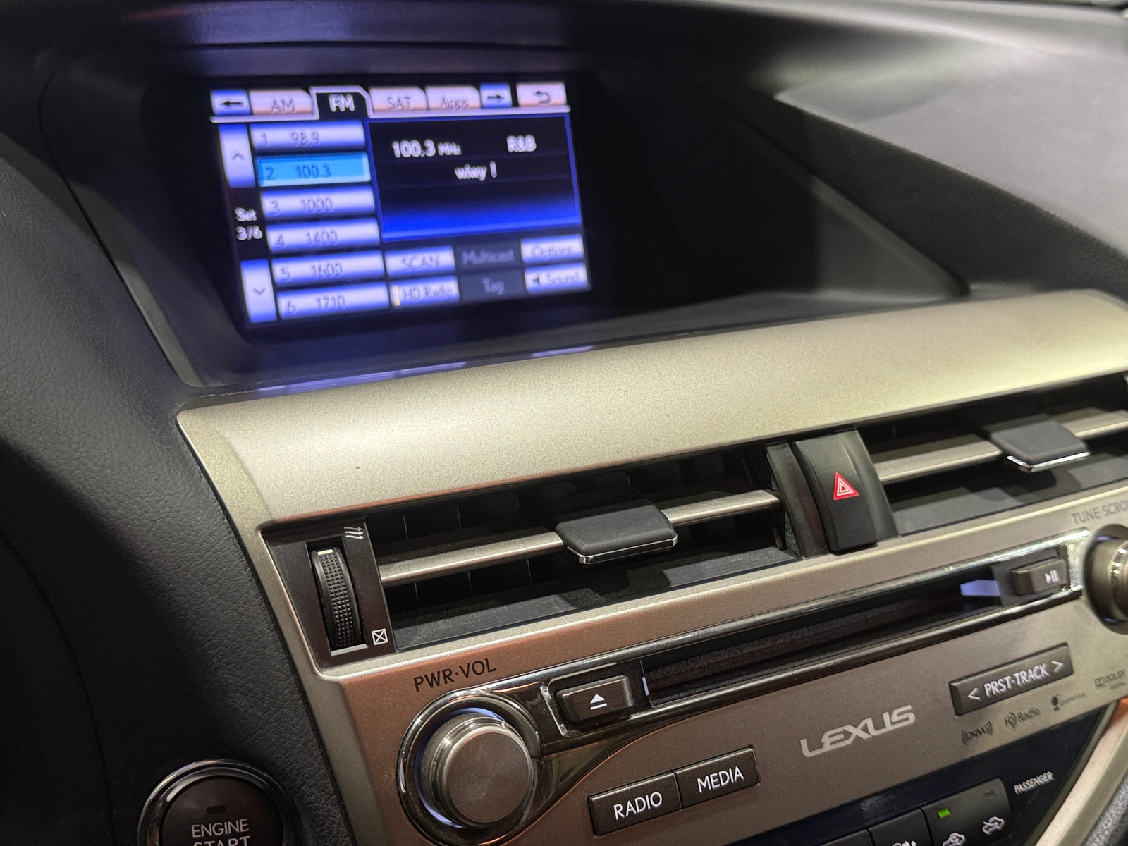 Thumbnail: 2015 Lexus RX - 4