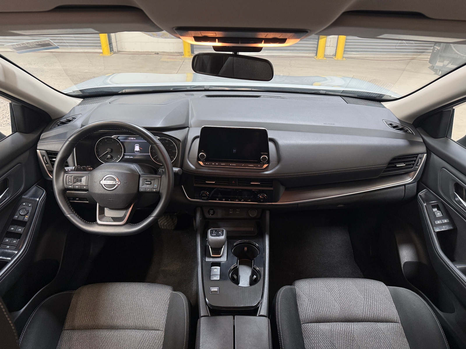 Thumbnail: 2025 Nissan Rogue - 3