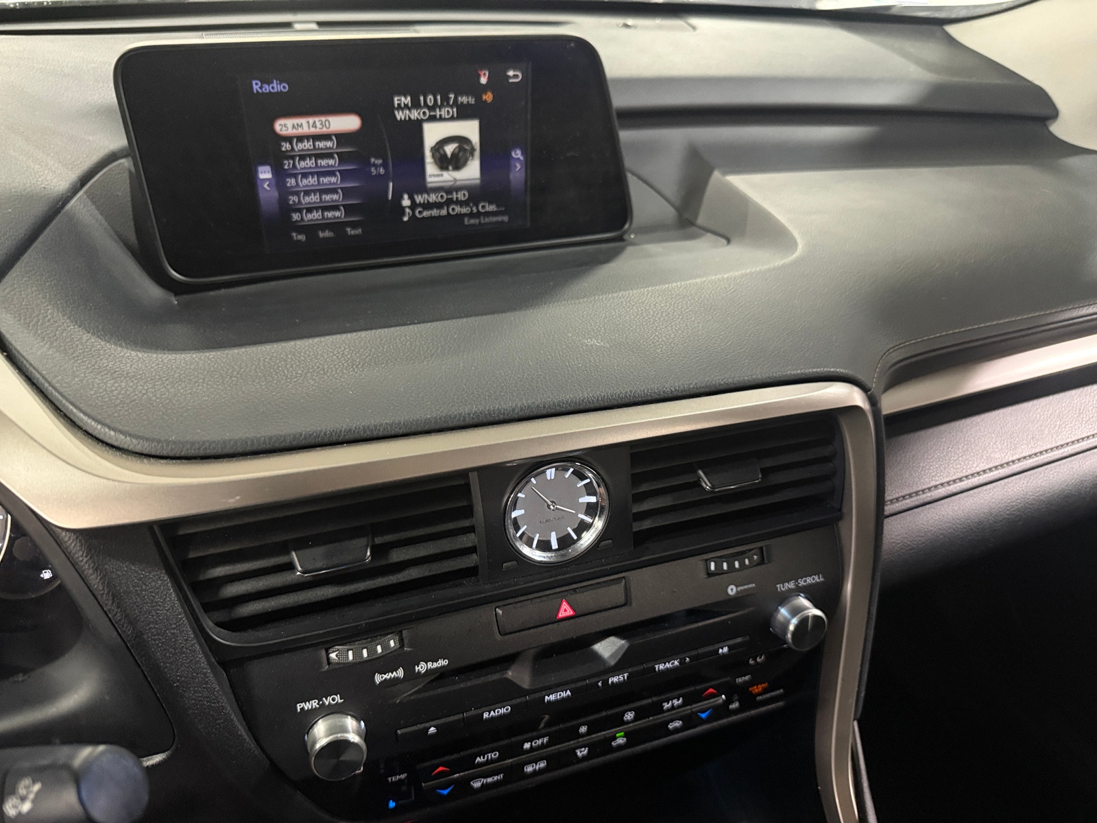 Thumbnail: 2016 Lexus RX - 3