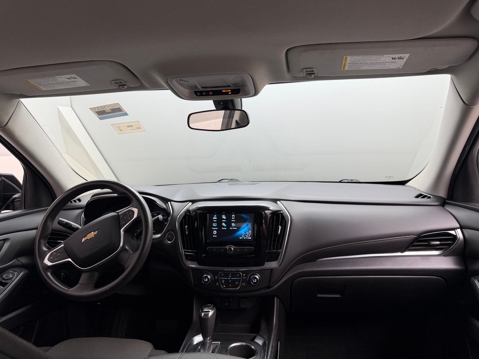 Thumbnail: 2019 Chevrolet Traverse - 3