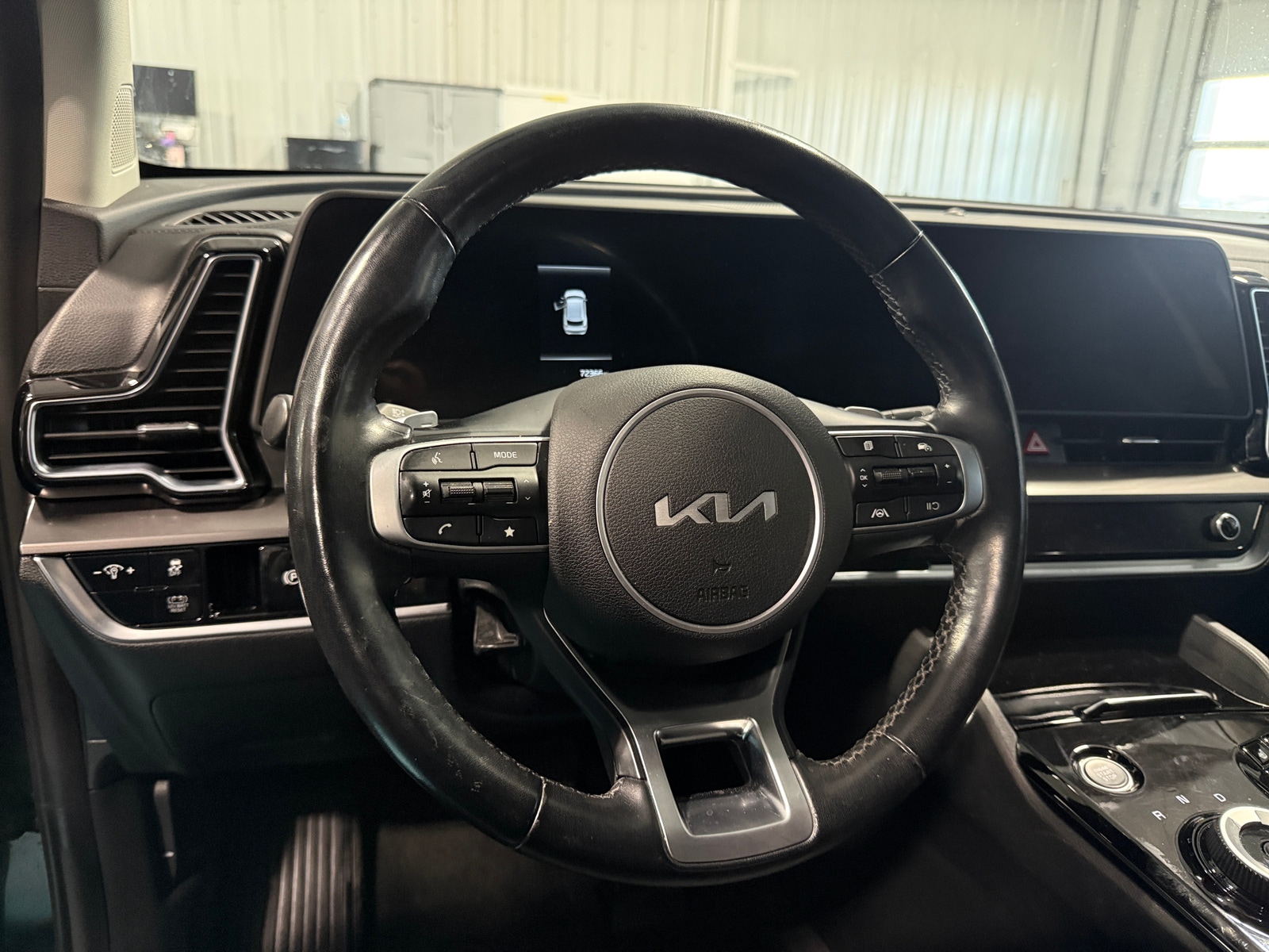 Thumbnail: 2023 Kia Sportage - 4