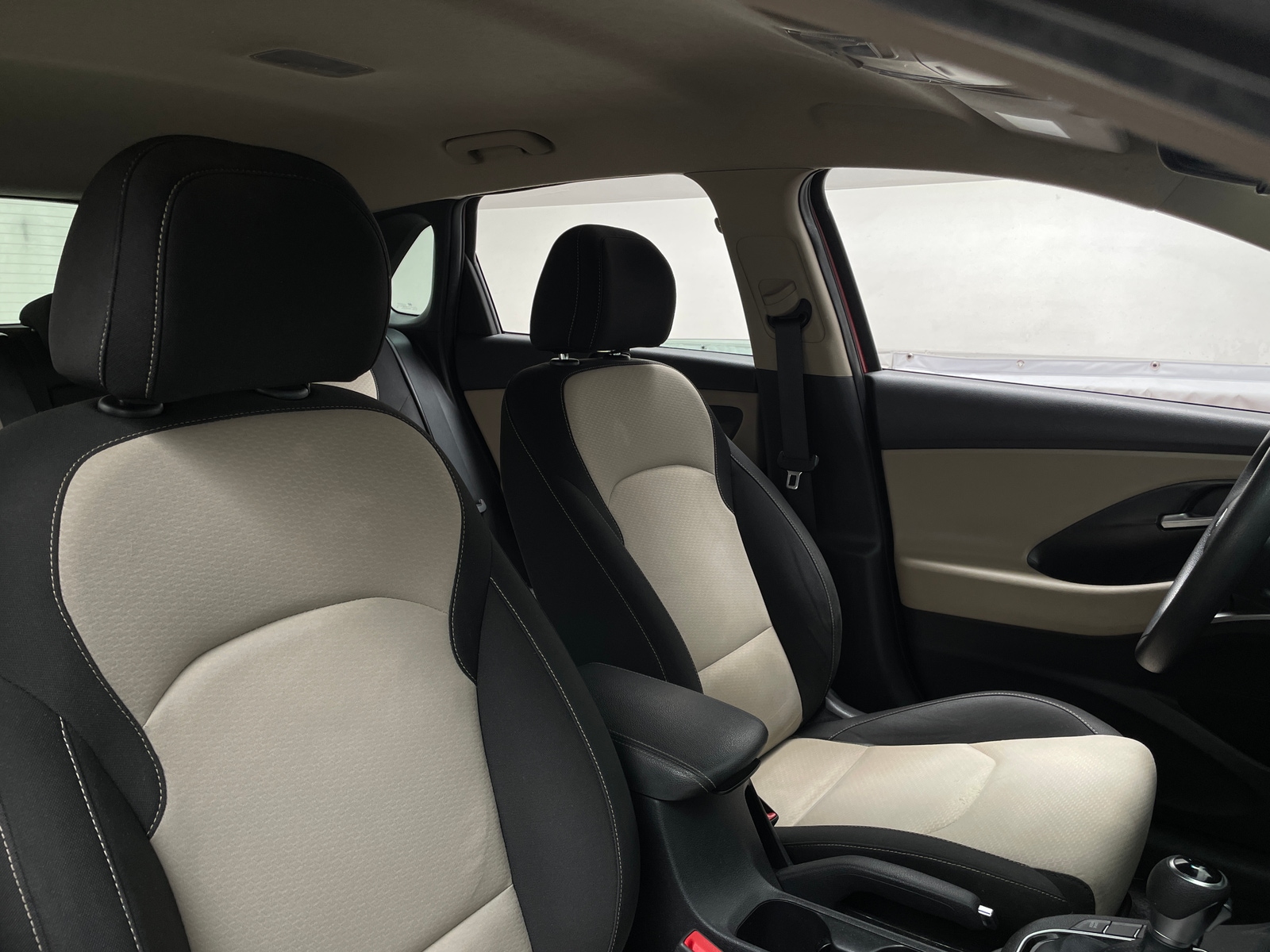 Thumbnail: 2020 Hyundai Elantra - 2