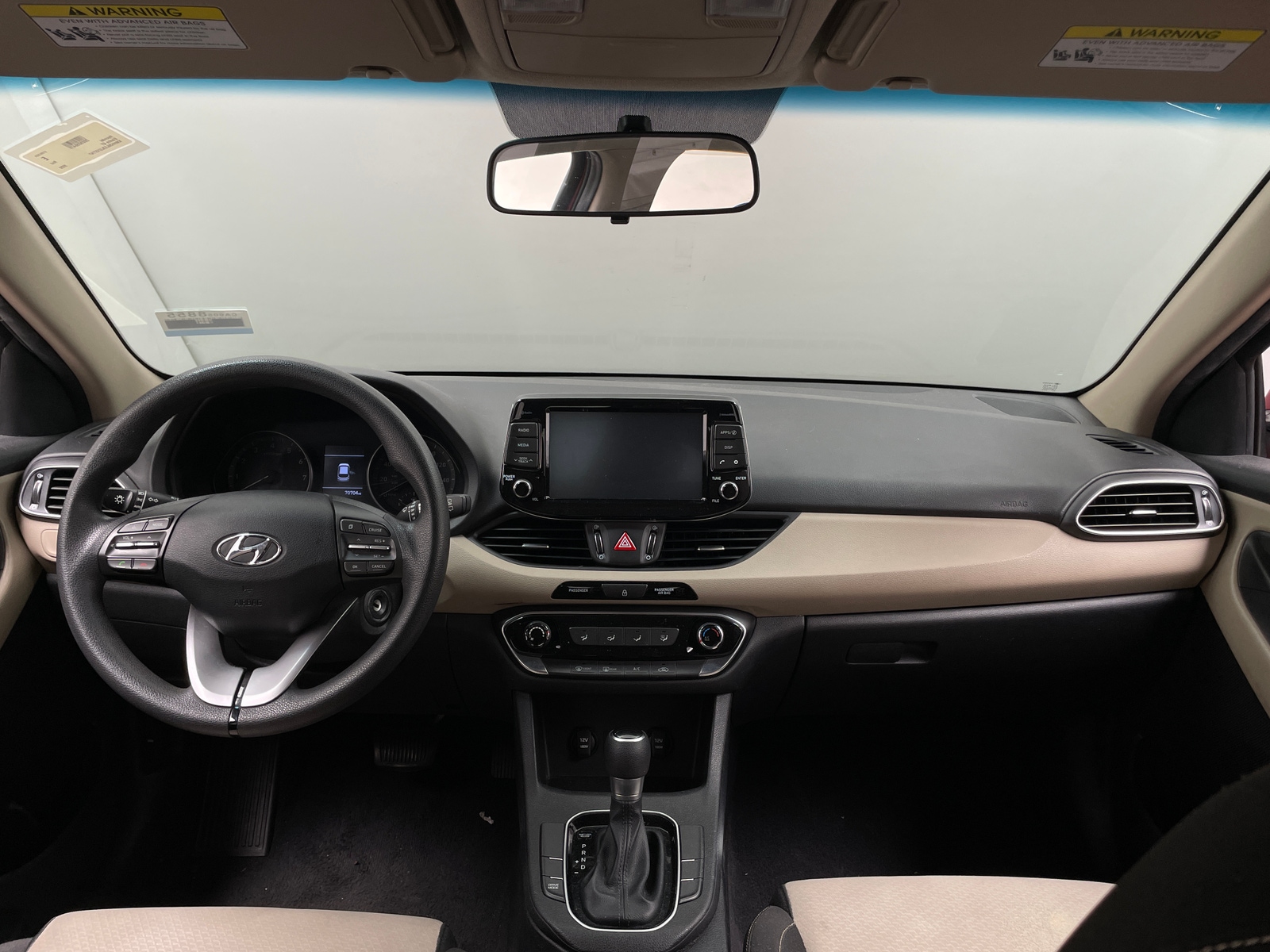 Thumbnail: 2020 Hyundai Elantra - 3