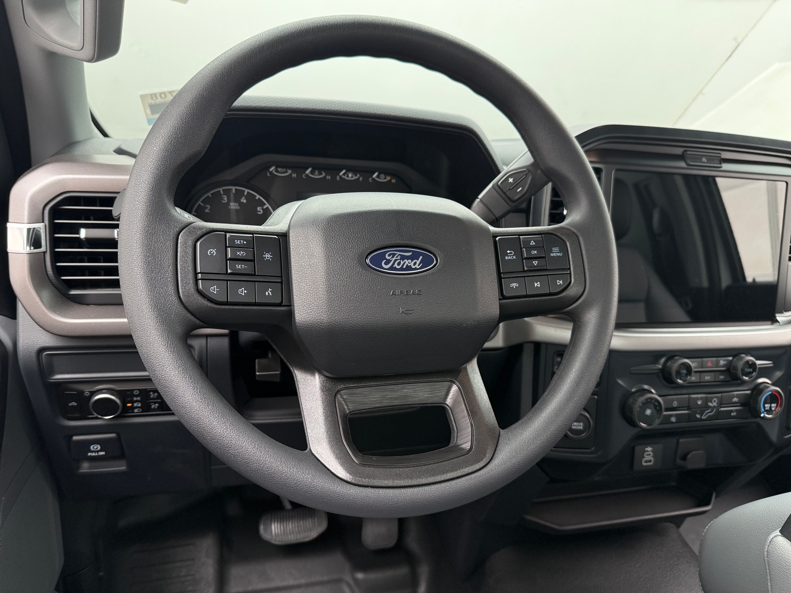 Thumbnail: 2026 Ford Econoline - 4