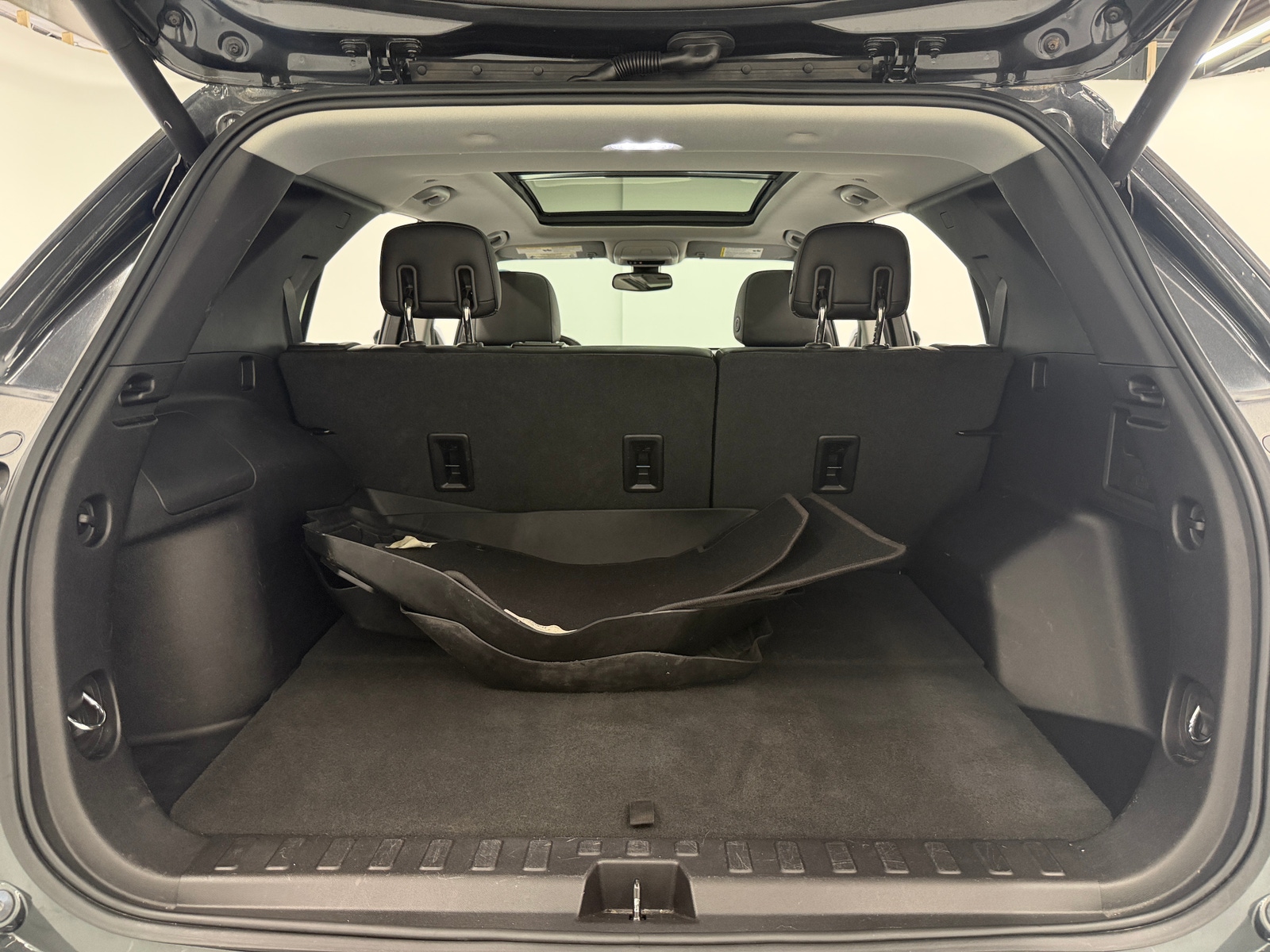 Thumbnail: 2018 Chevrolet Equinox - 6