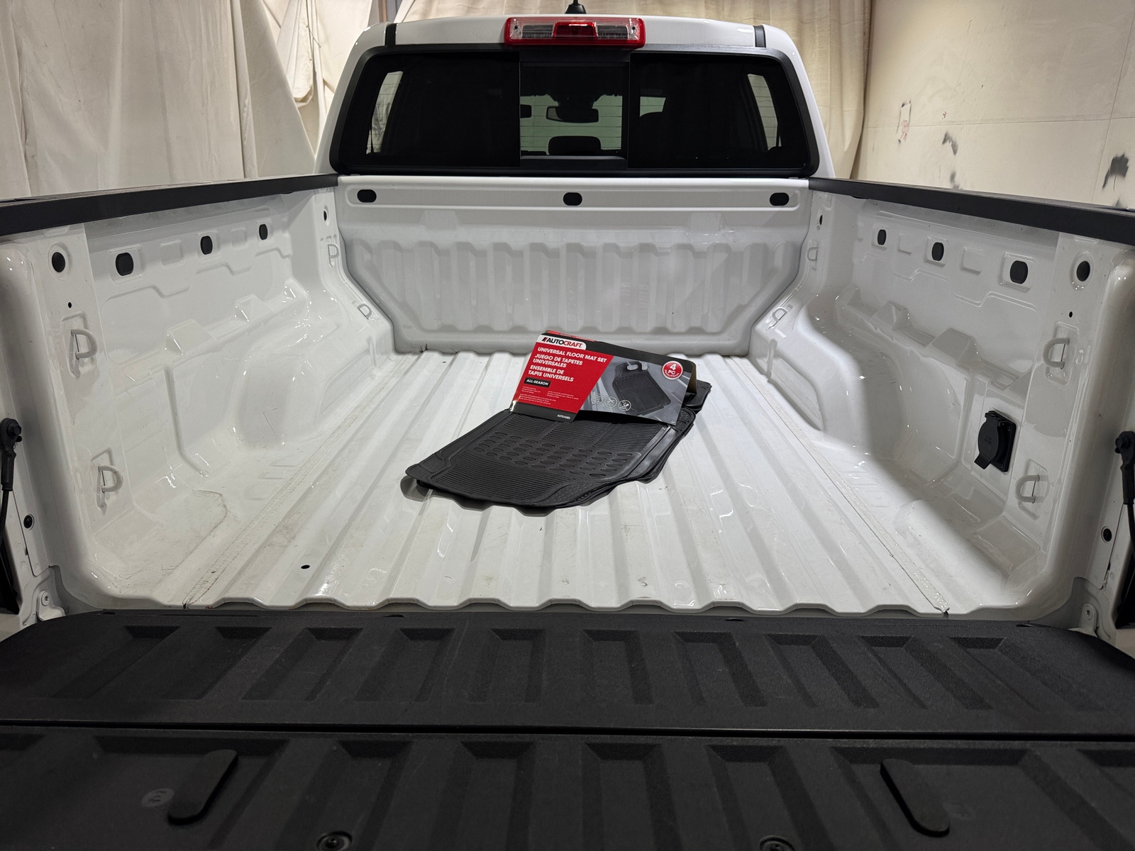 Thumbnail: 2025 GMC Canyon - 7