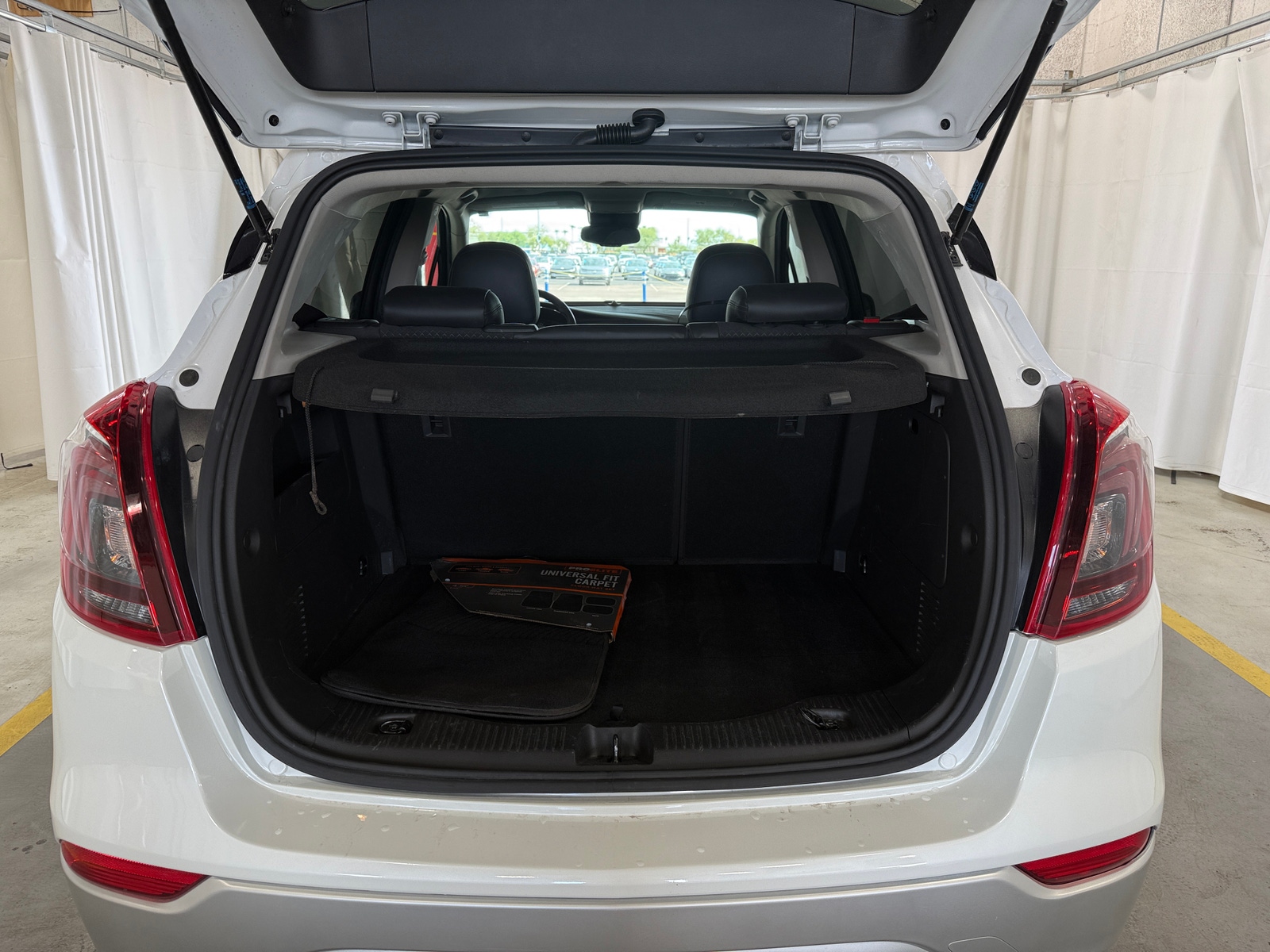 Thumbnail: 2020 Buick Encore - 6
