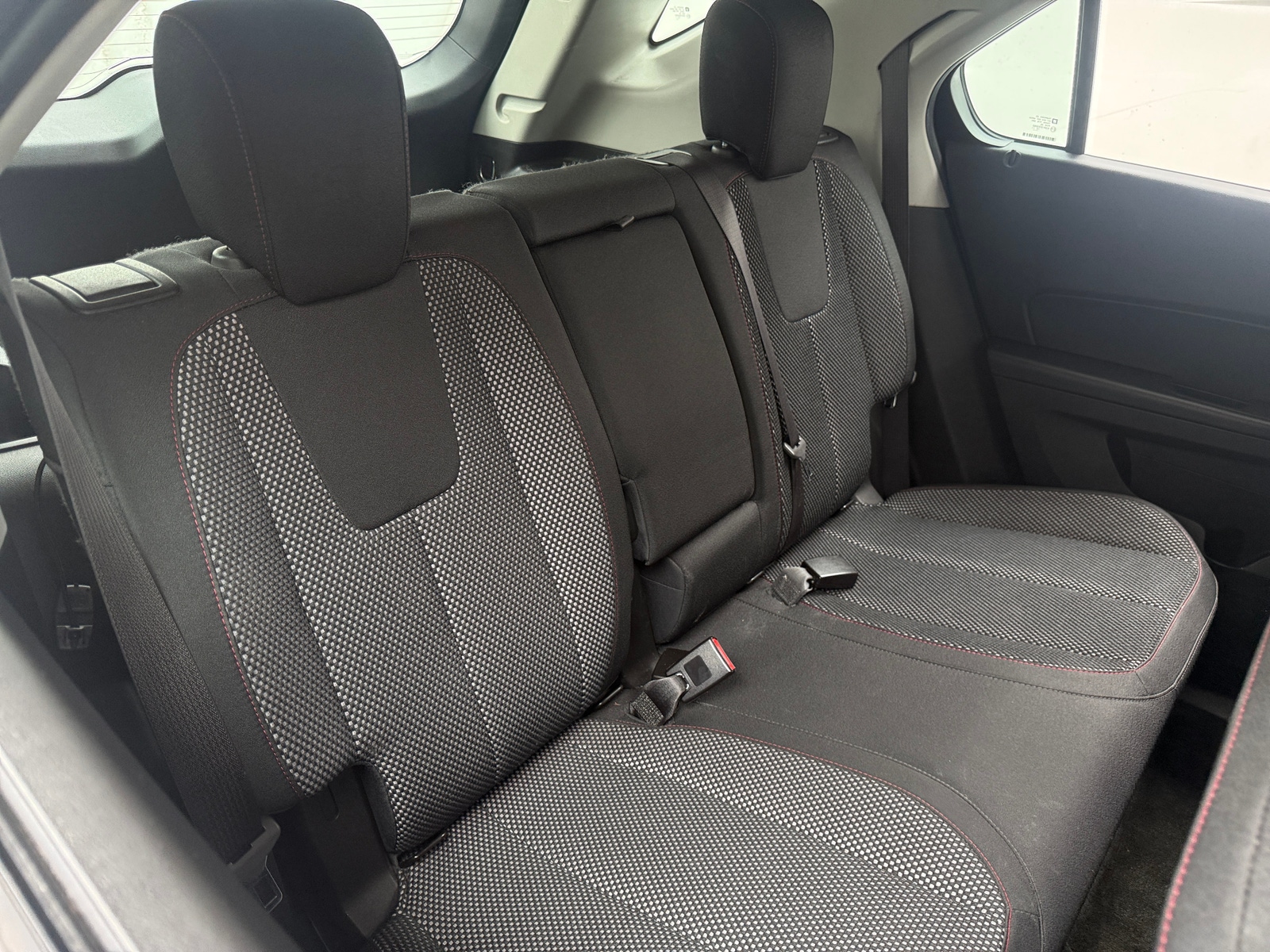 Thumbnail: 2017 Chevrolet Equinox - 6