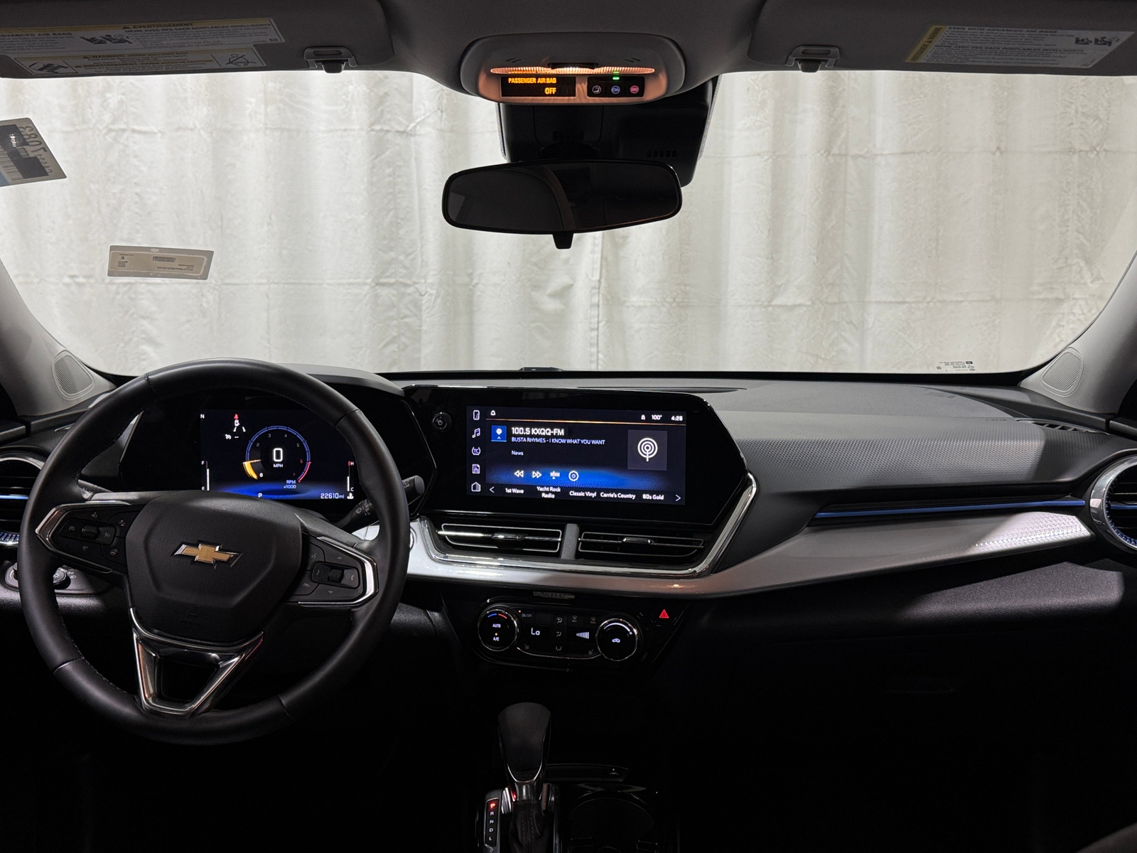 Thumbnail: 2025 Chevrolet Trax - 3