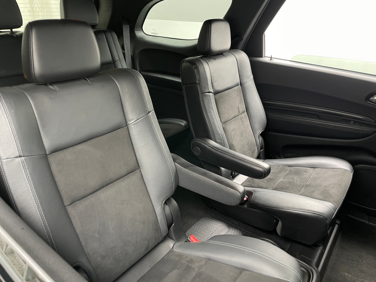 Thumbnail: 2022 Dodge Durango - 5