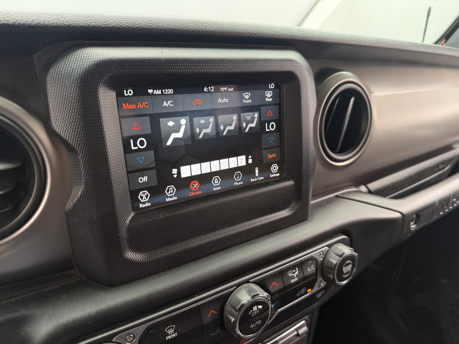 Thumbnail: 2018 Jeep Wrangler - 4