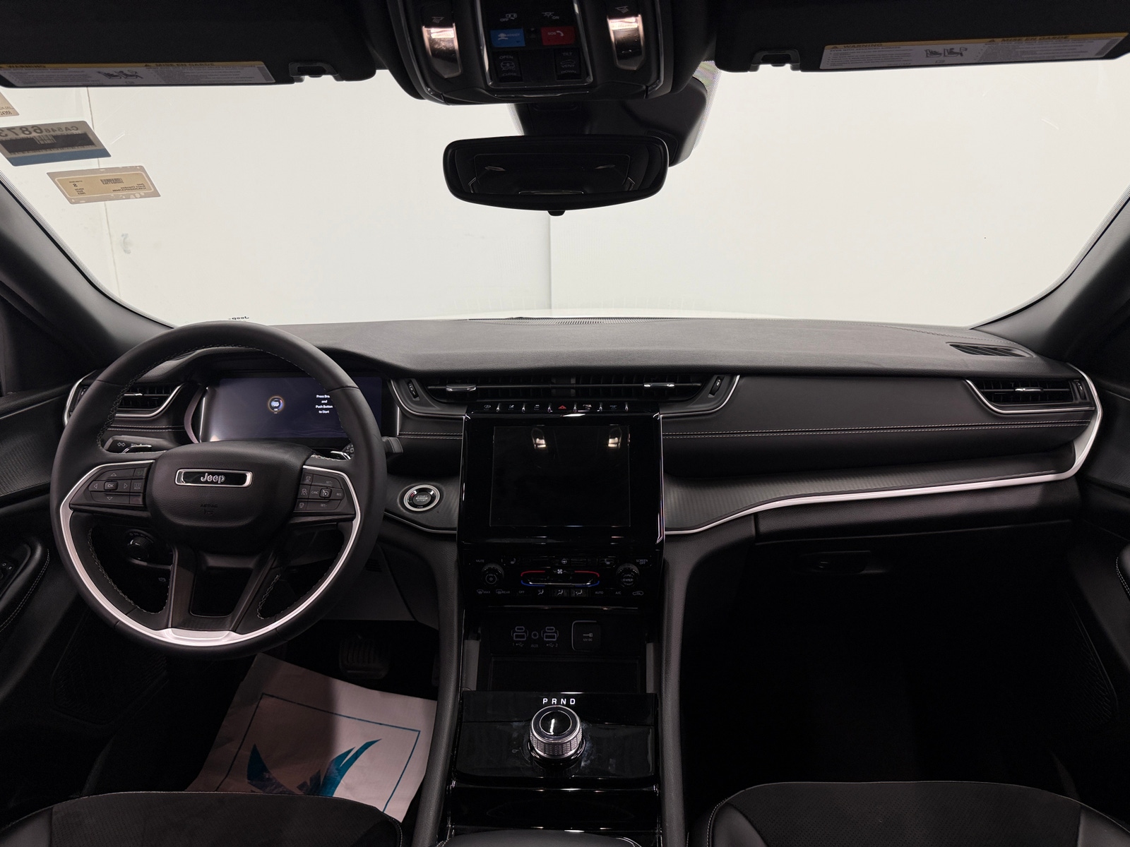 Thumbnail: 2023 Jeep Grand Cherokee - 2