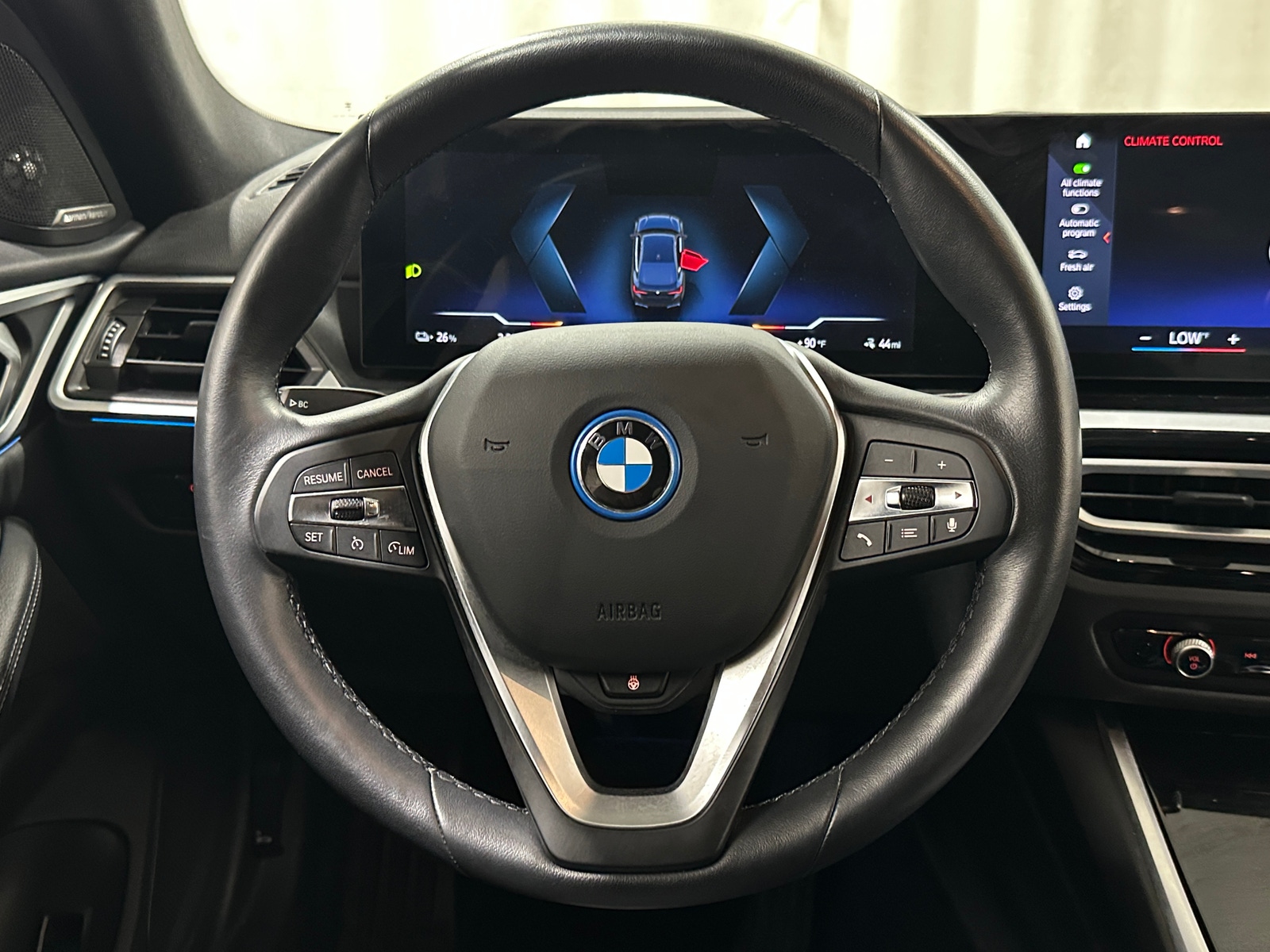 Thumbnail: 2023 BMW i4 - 4