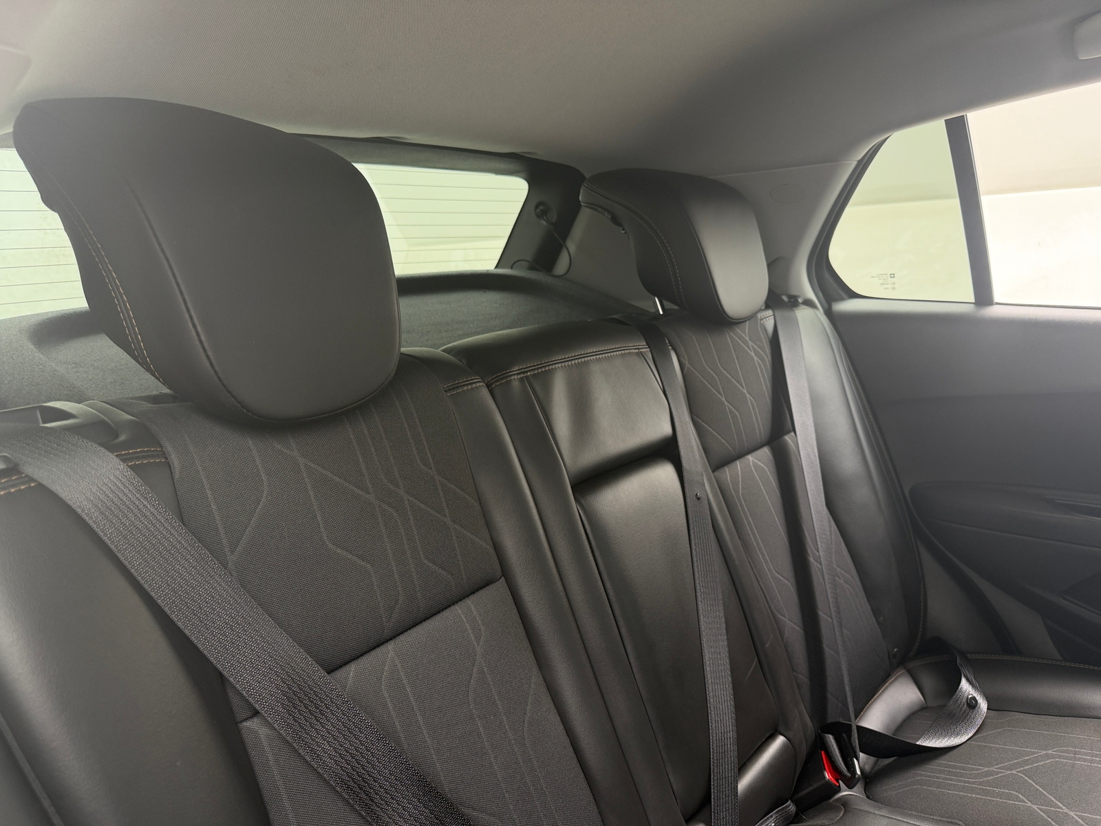 Thumbnail: 2018 Chevrolet Trax - 6