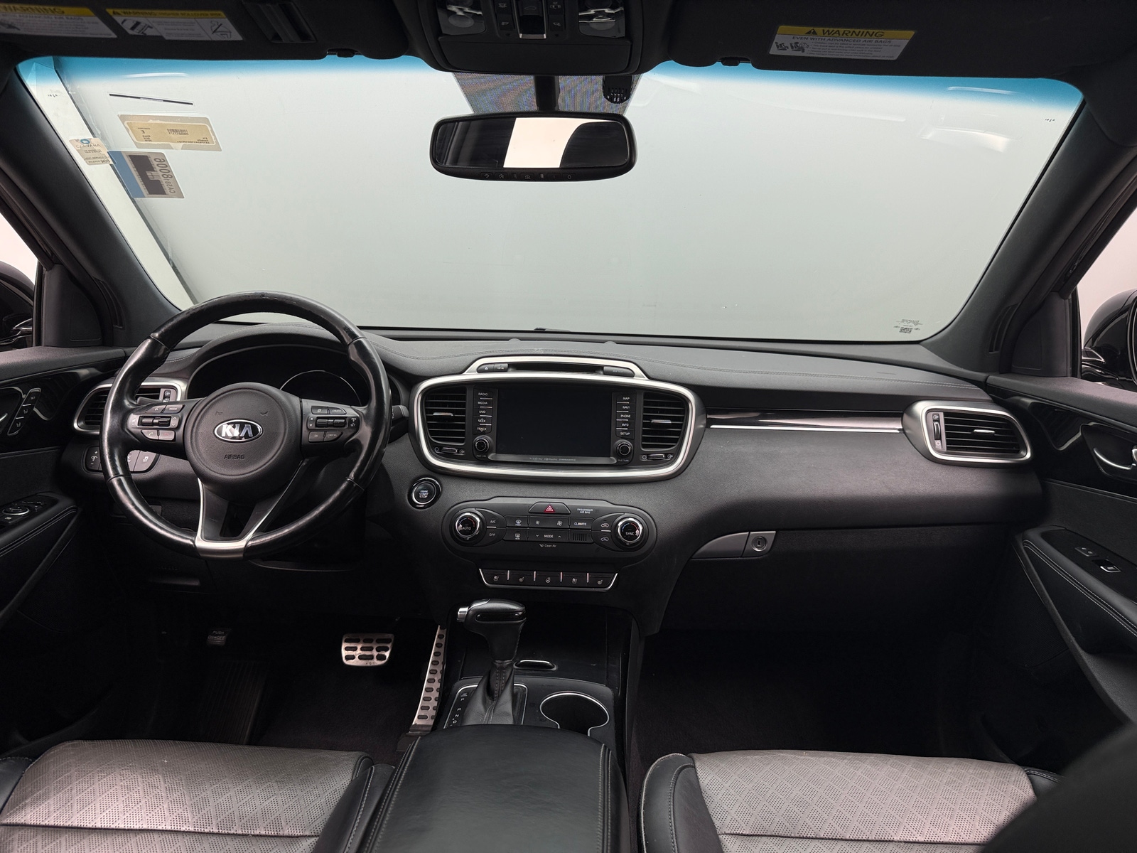 Thumbnail: 2016 Kia Sorento - 2