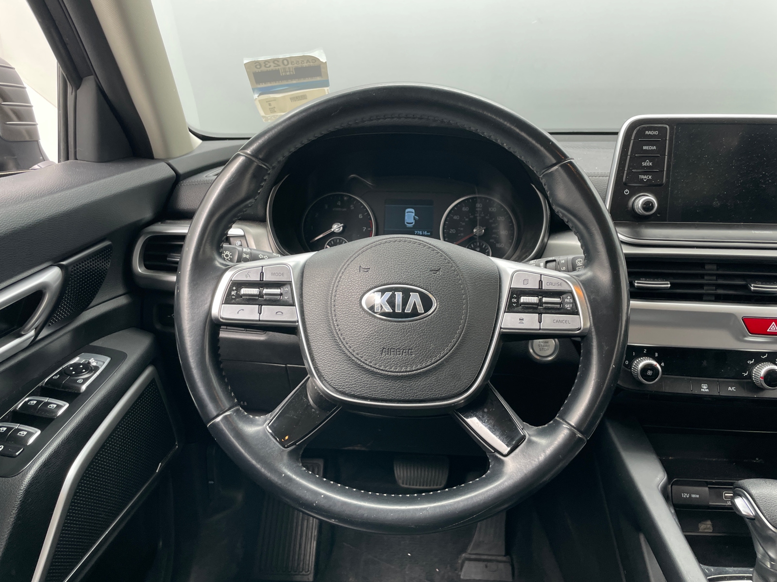 Thumbnail: 2020 Kia Telluride - 4