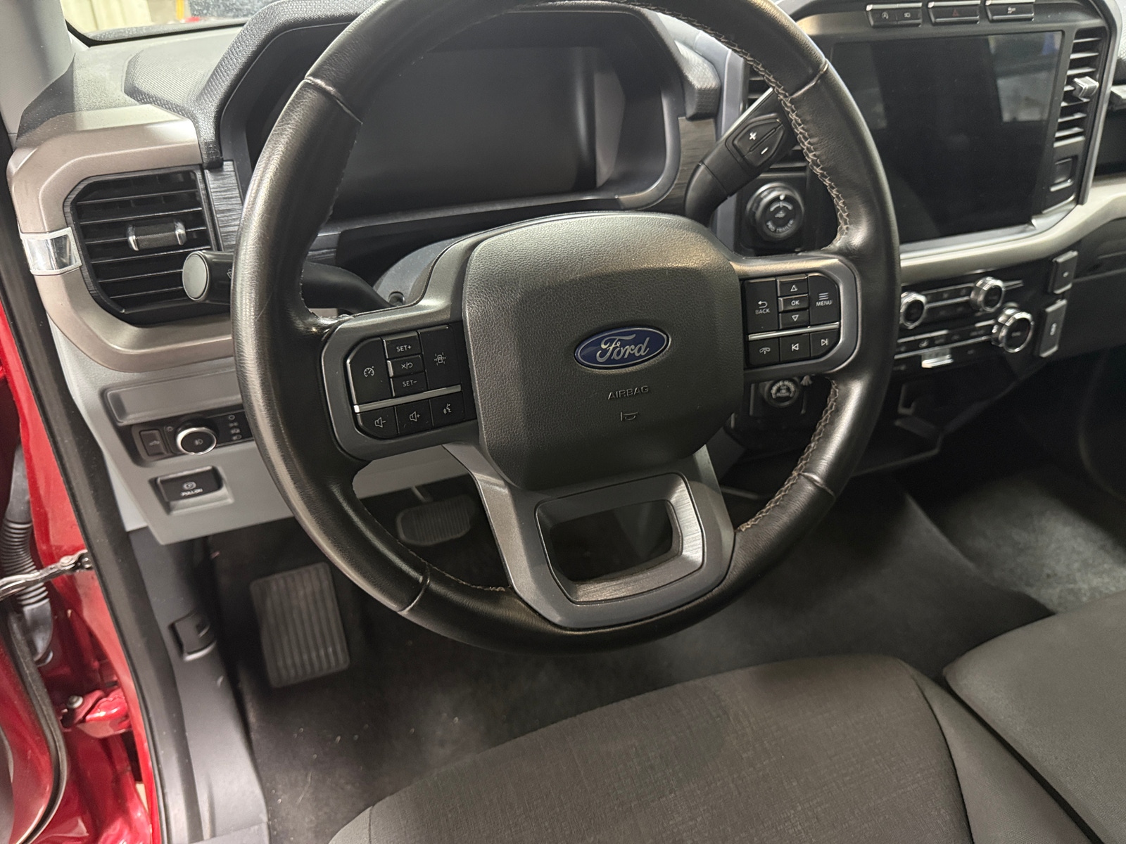 Thumbnail: 2024 Ford Econoline - 5