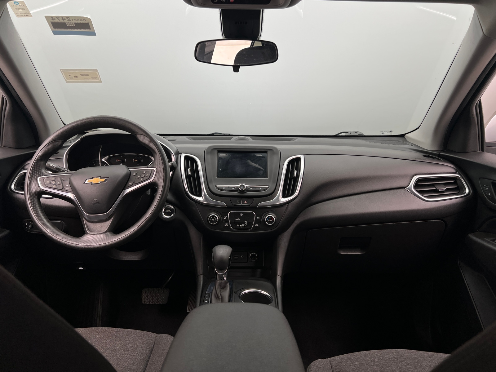 Thumbnail: 2022 Chevrolet Equinox - 3