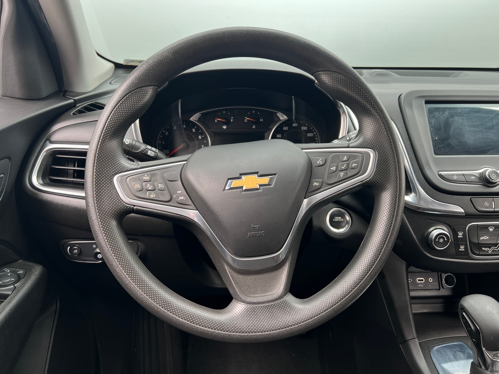 Thumbnail: 2022 Chevrolet Equinox - 5