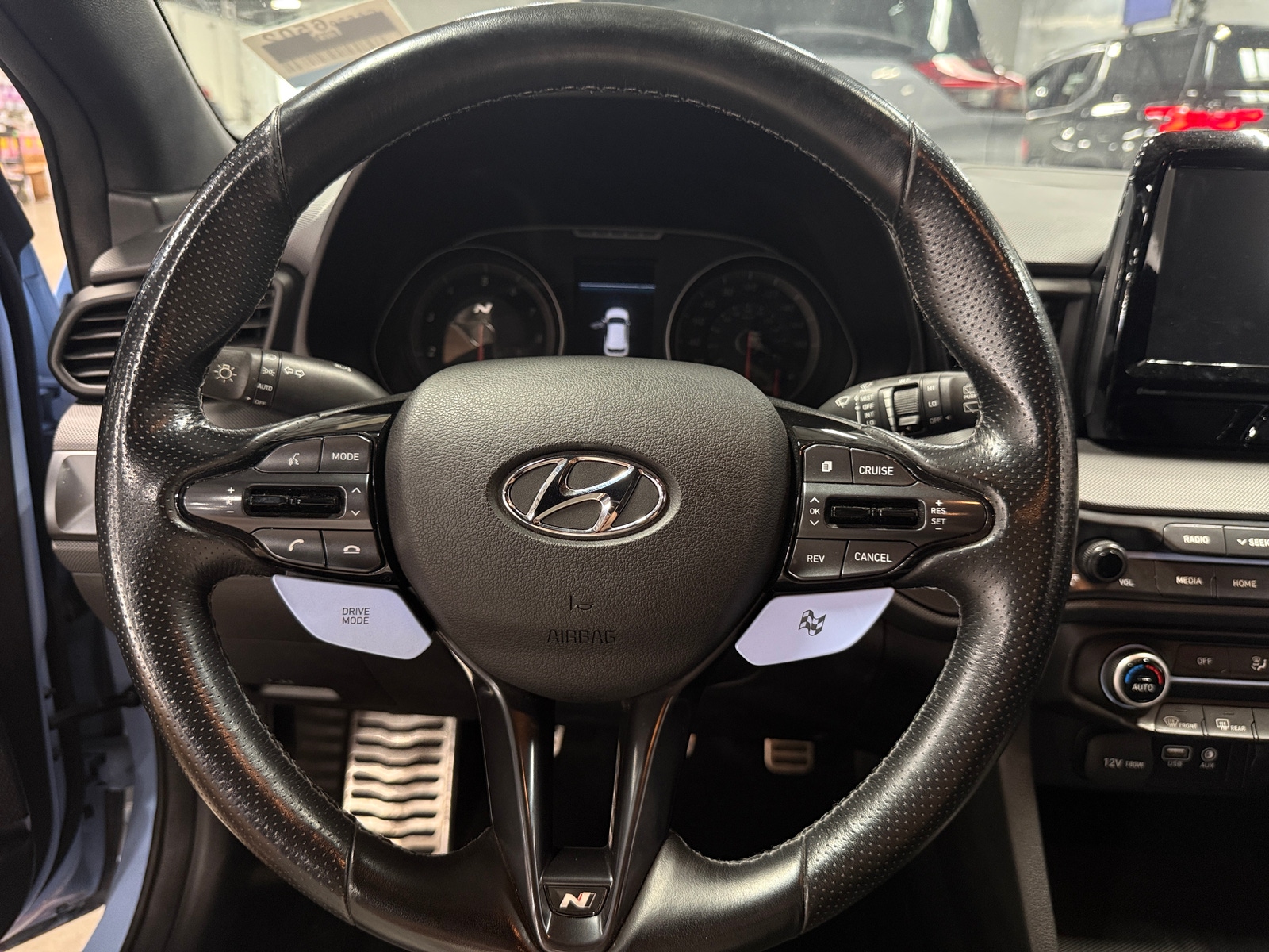 Thumbnail: 2020 Hyundai Veloster - 5