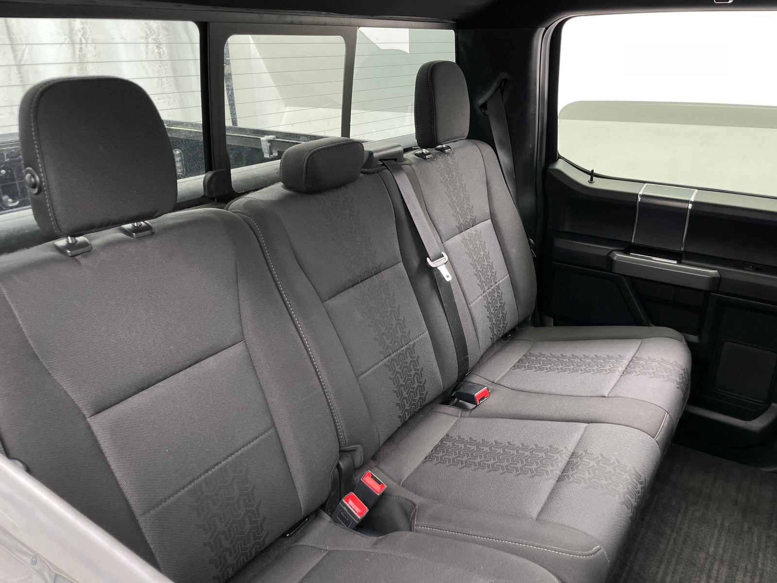 Thumbnail: 2019 Ford Econoline - 6