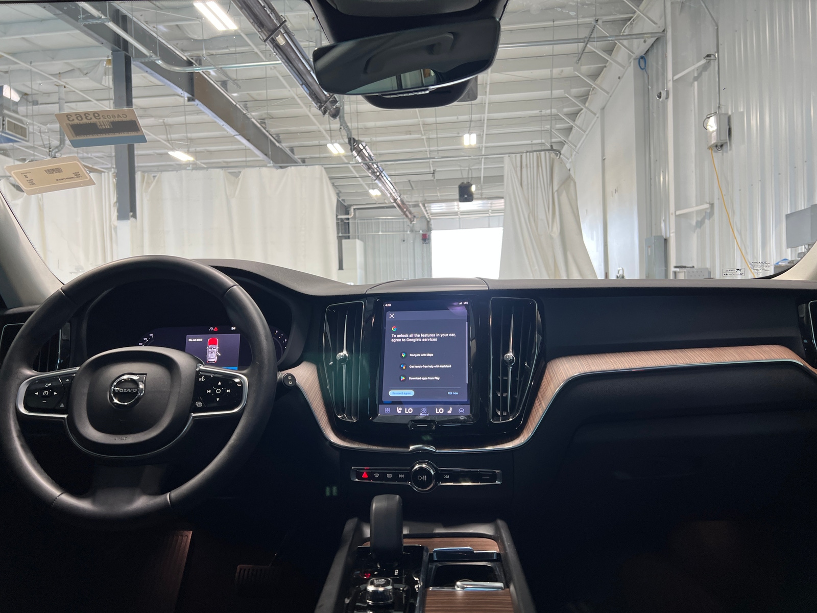 Thumbnail: 2023 Volvo XC60 - 2