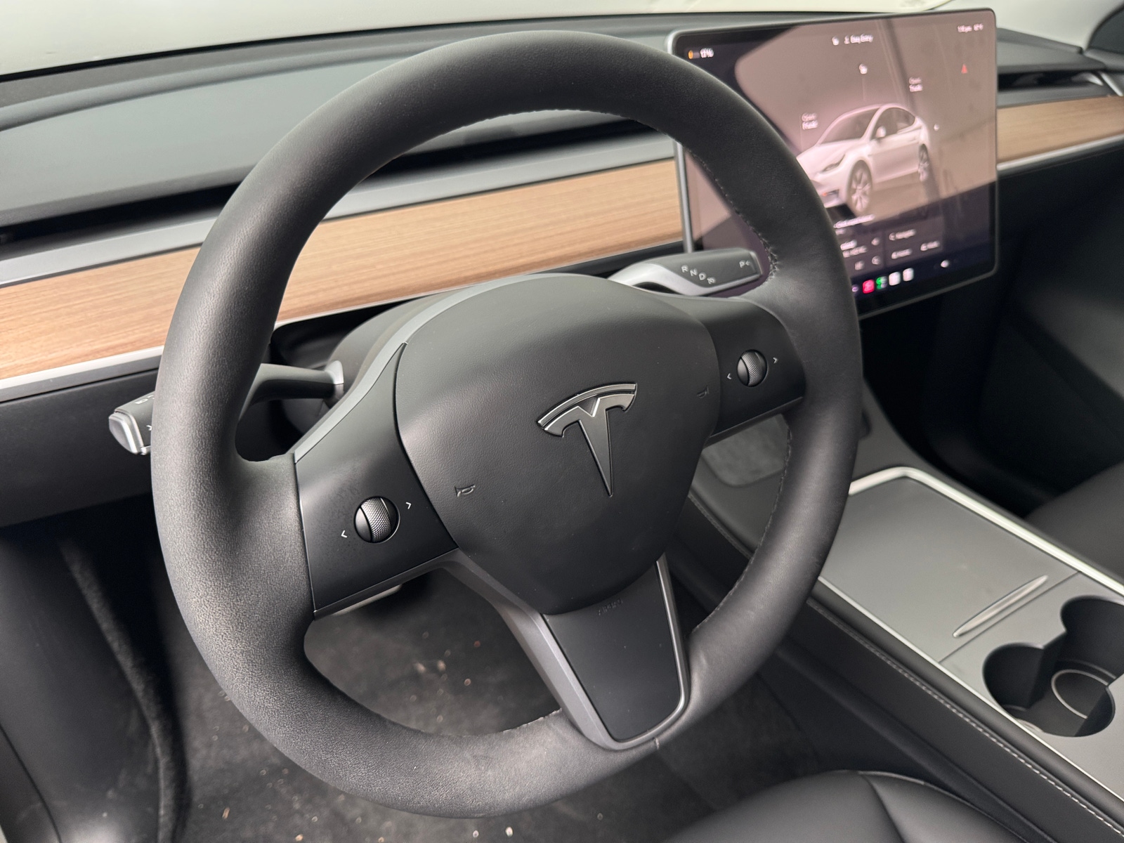 Thumbnail: 2023 Tesla Model Y - 4