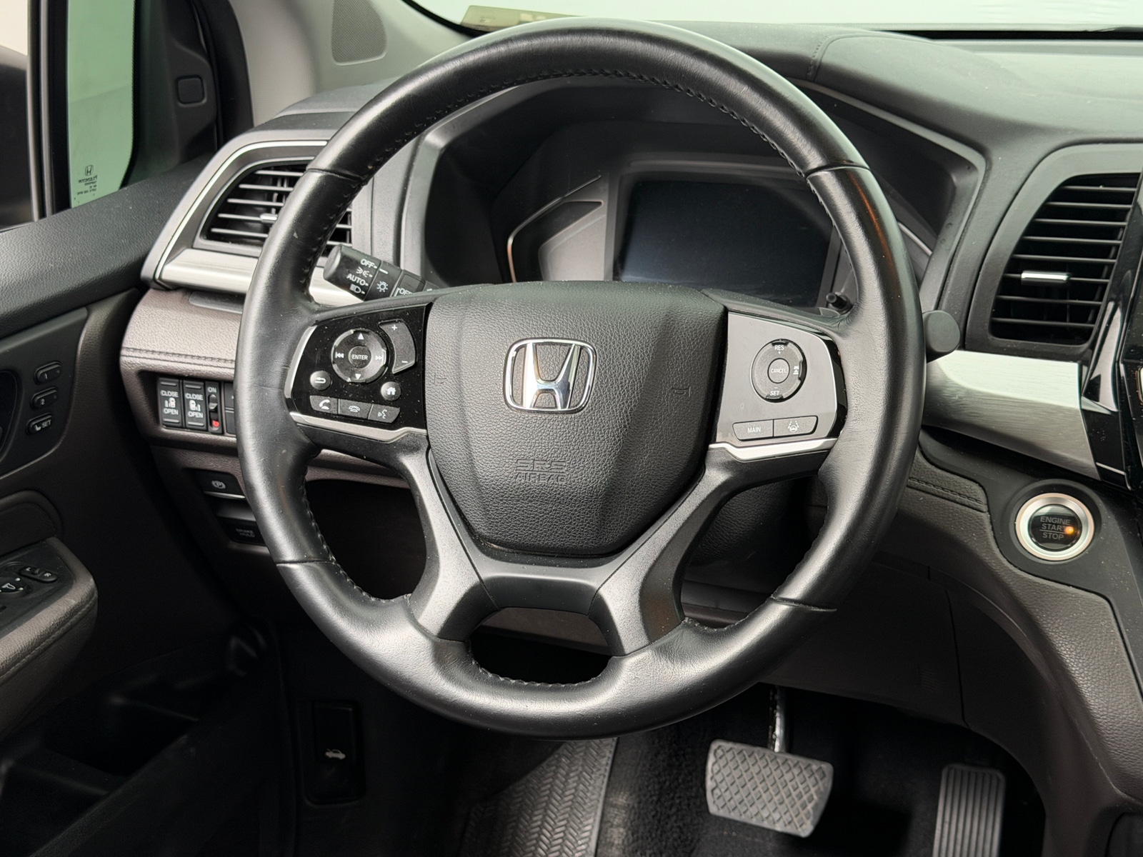 Thumbnail: 2019 Honda Odyssey - 4