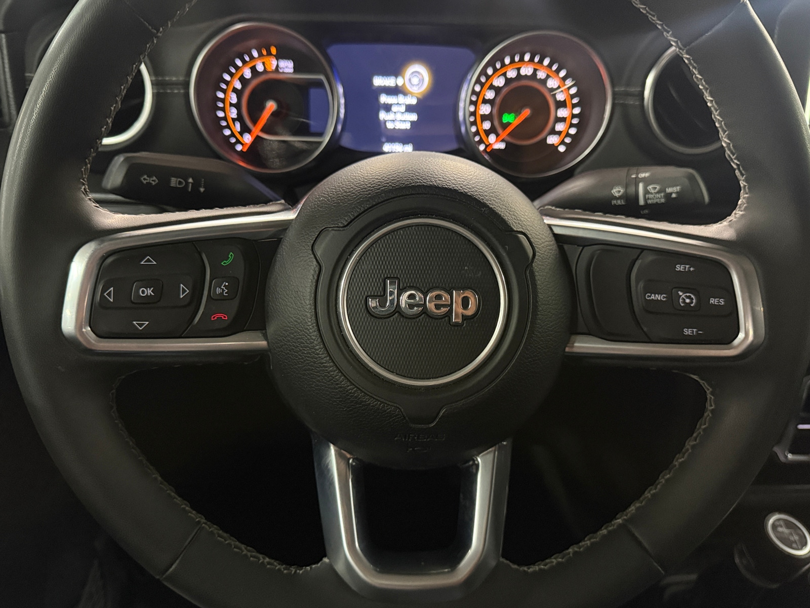 Thumbnail: 2023 Jeep Gladiator - 5