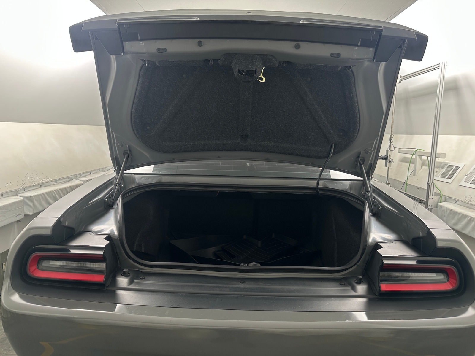 Thumbnail: 2019 Dodge Challenger - 6