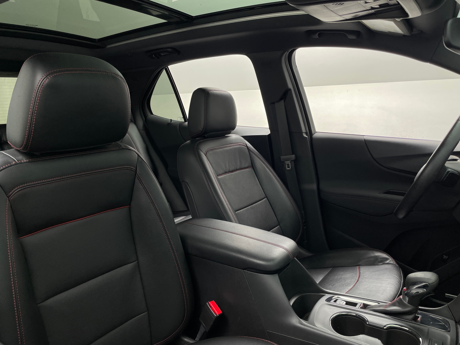 Thumbnail: 2022 Chevrolet Equinox - 2