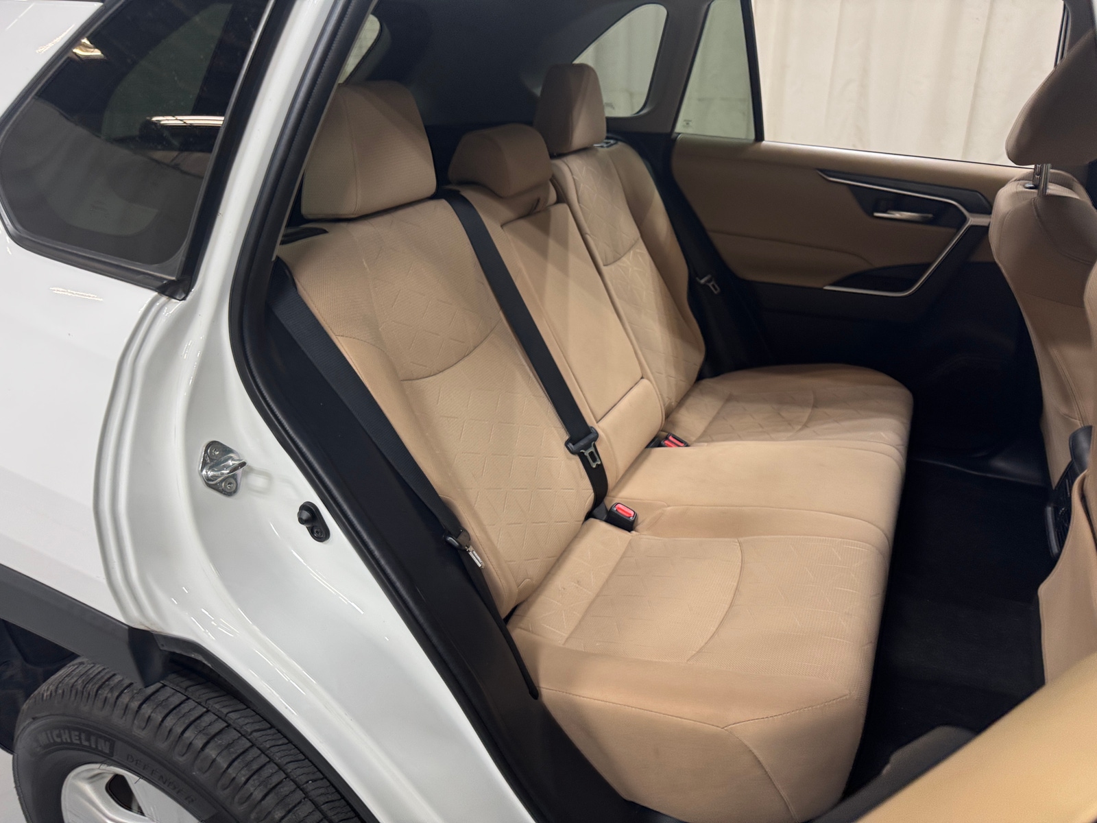 Thumbnail: 2020 Toyota RAV4 - 6