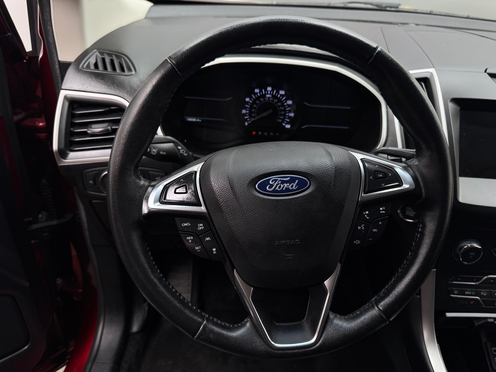 Thumbnail: 2019 Ford Edge - 4
