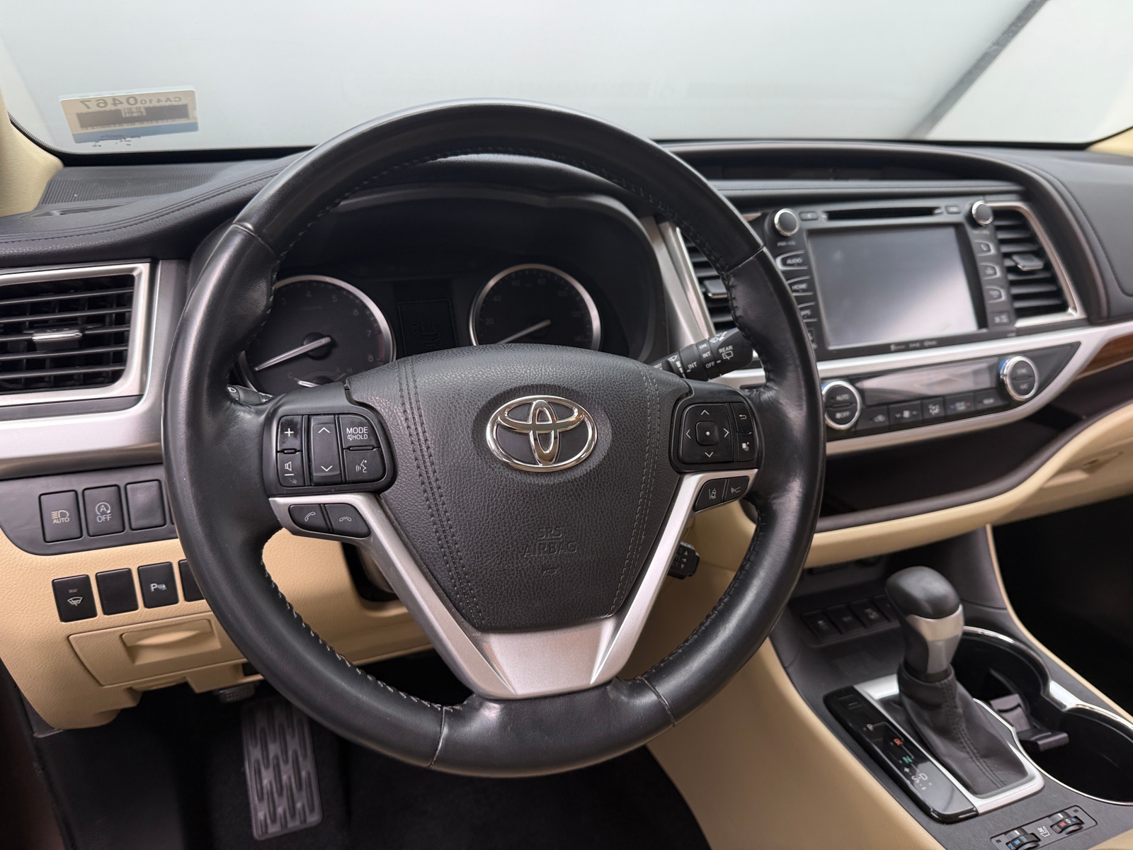 Thumbnail: 2017 Toyota Highlander - 4