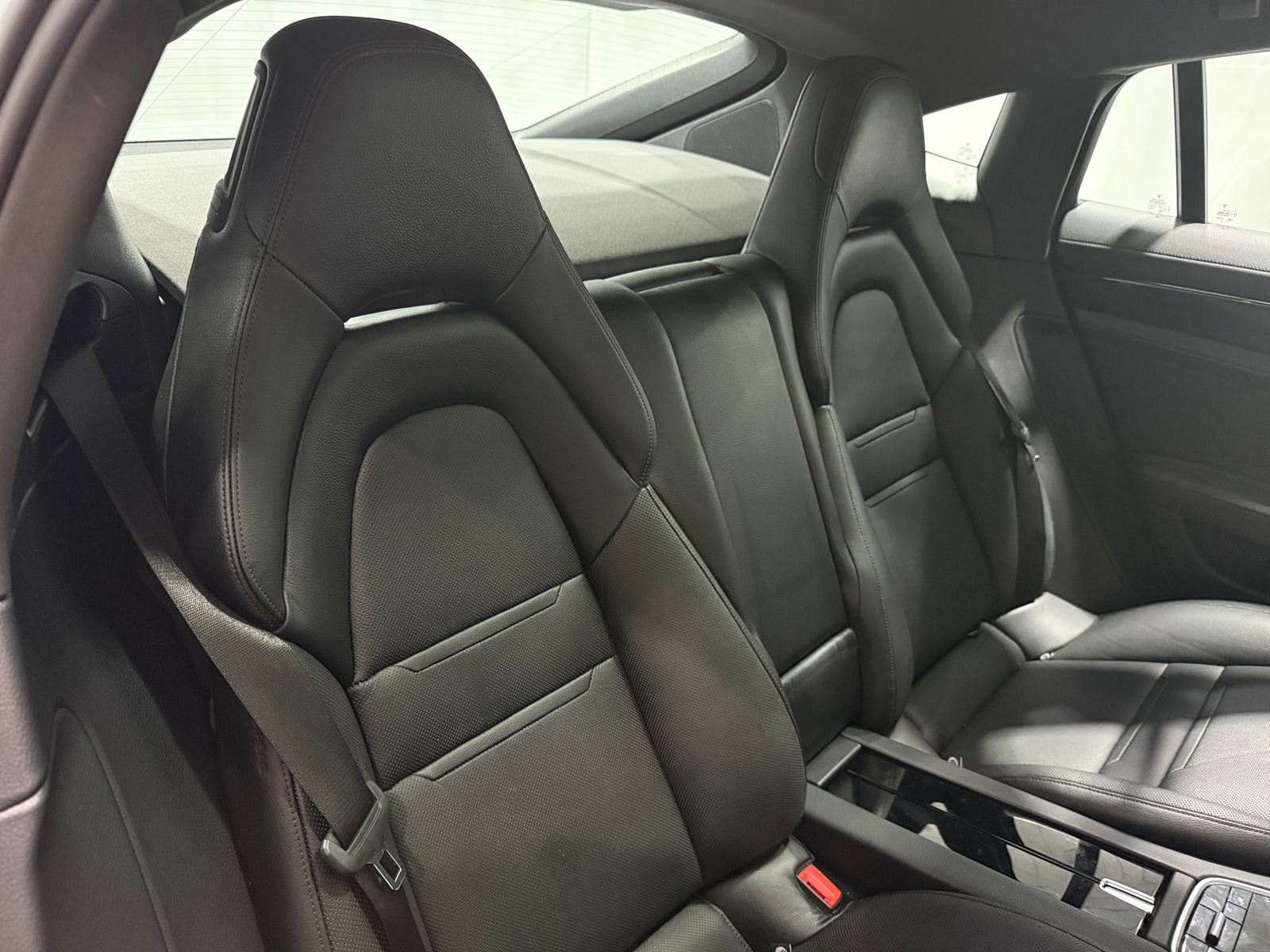 Thumbnail: 2018 Porsche Panamera - 5