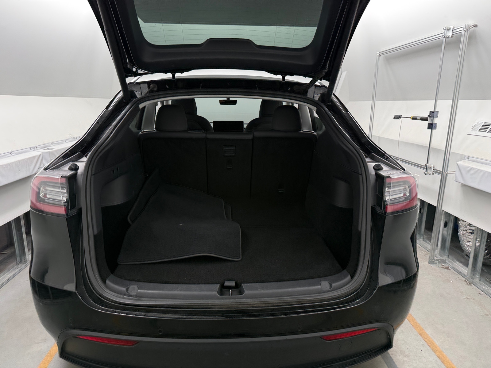 Thumbnail: 2020 Tesla Model Y - 6