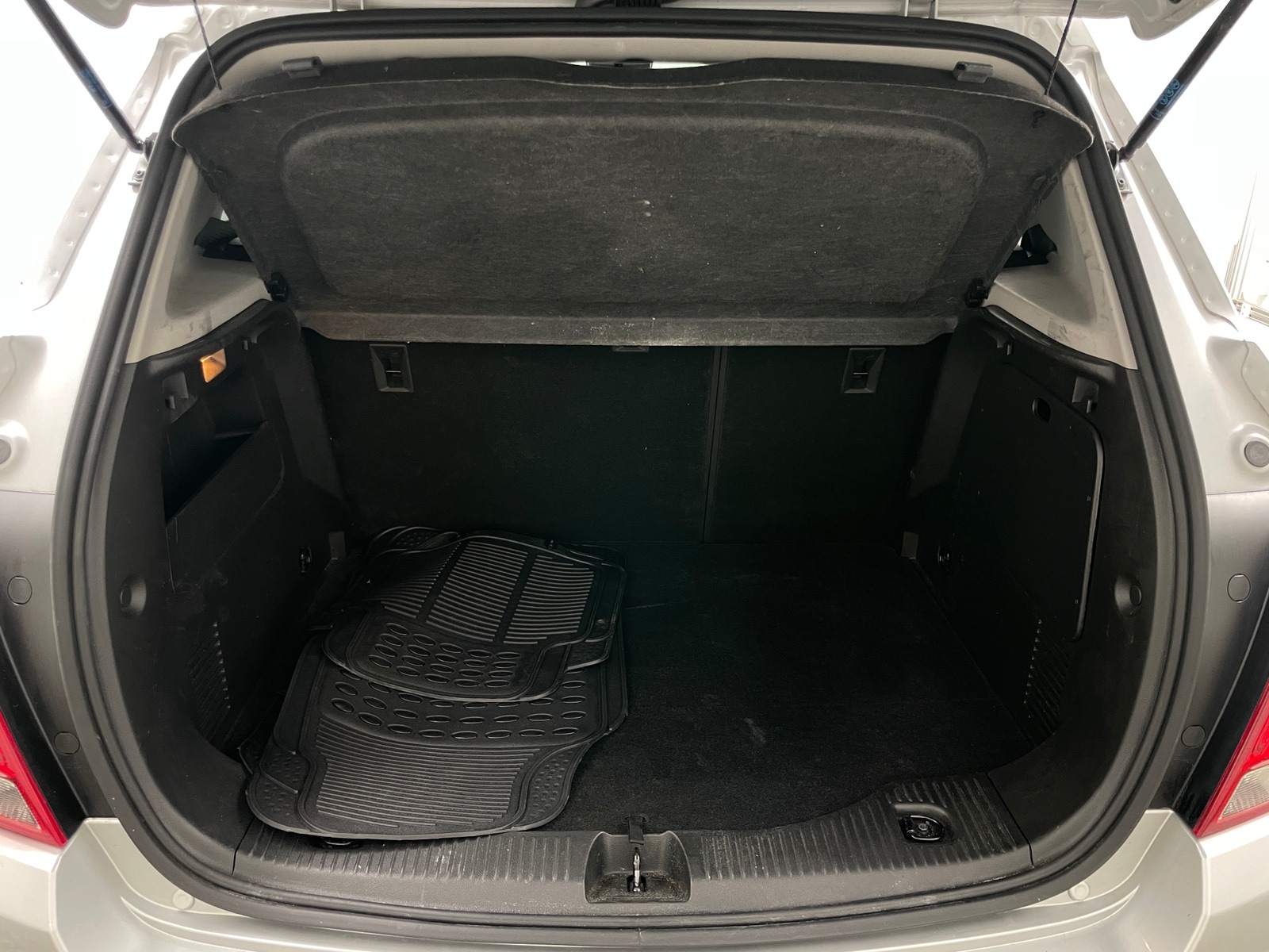 Thumbnail: 2019 Chevrolet Trax - 7