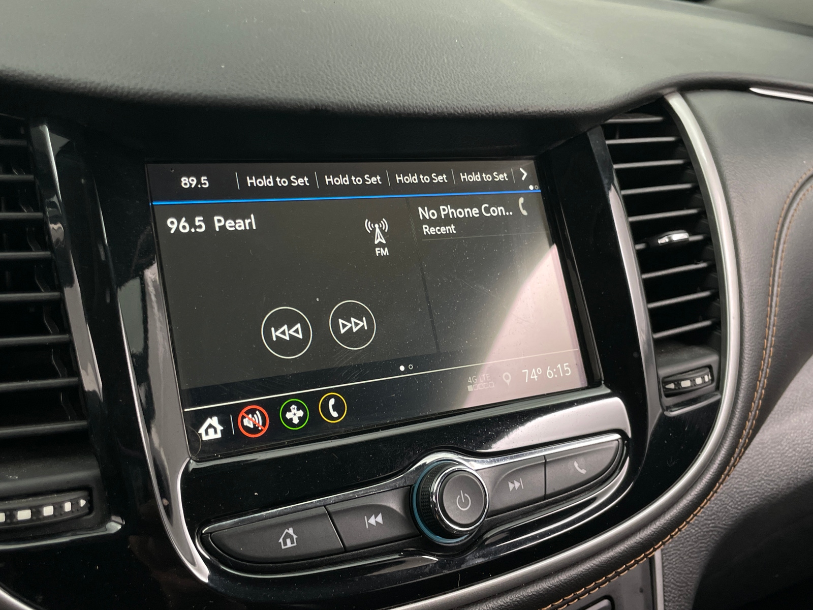 Thumbnail: 2019 Chevrolet Trax - 4