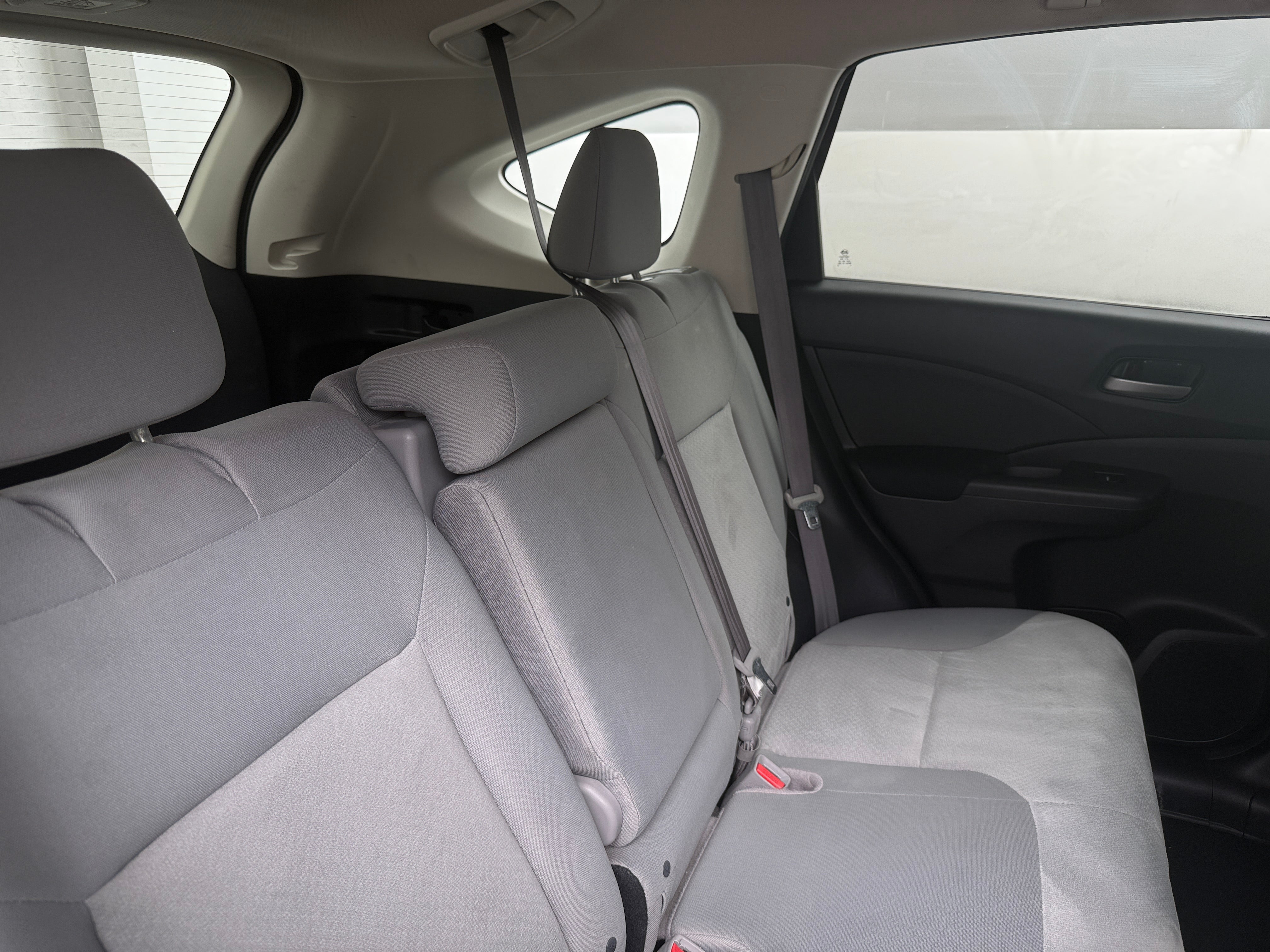 Used 2015 Honda CR-V LX with VIN 3CZRM3H38FG710628 for sale in Pewaukee, WI