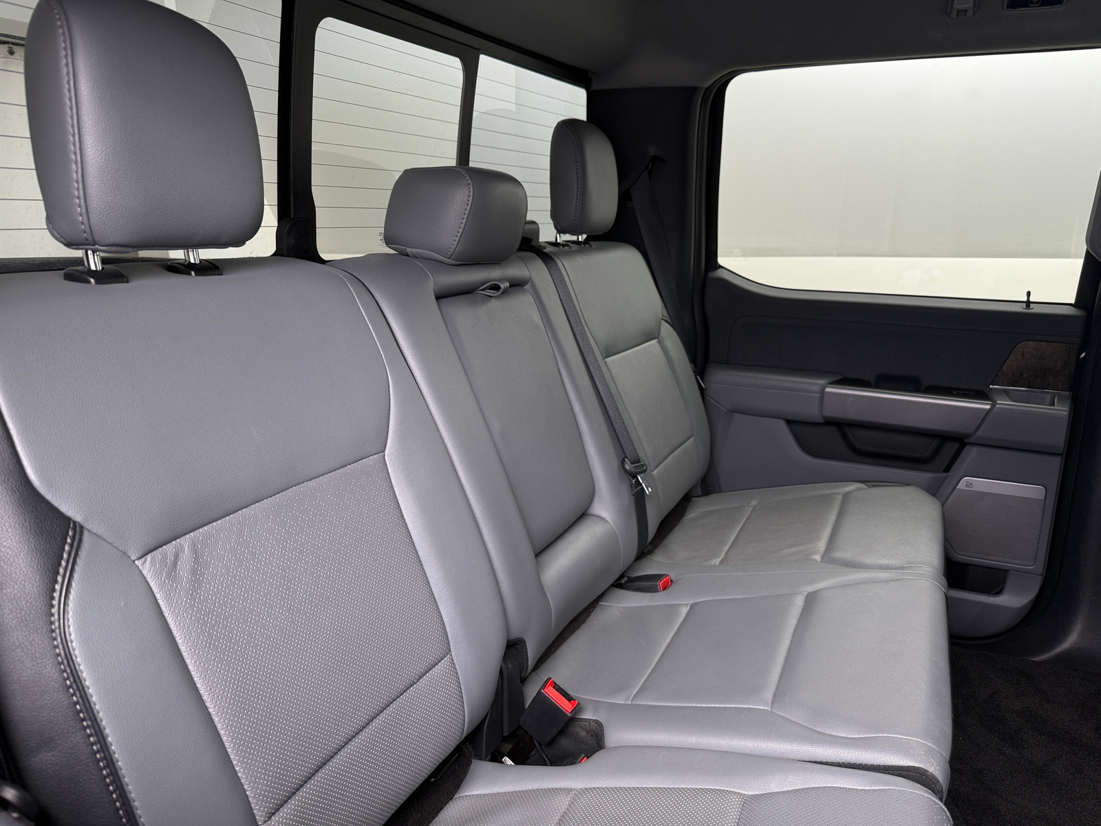Thumbnail: 2022 Ford Econoline - 5