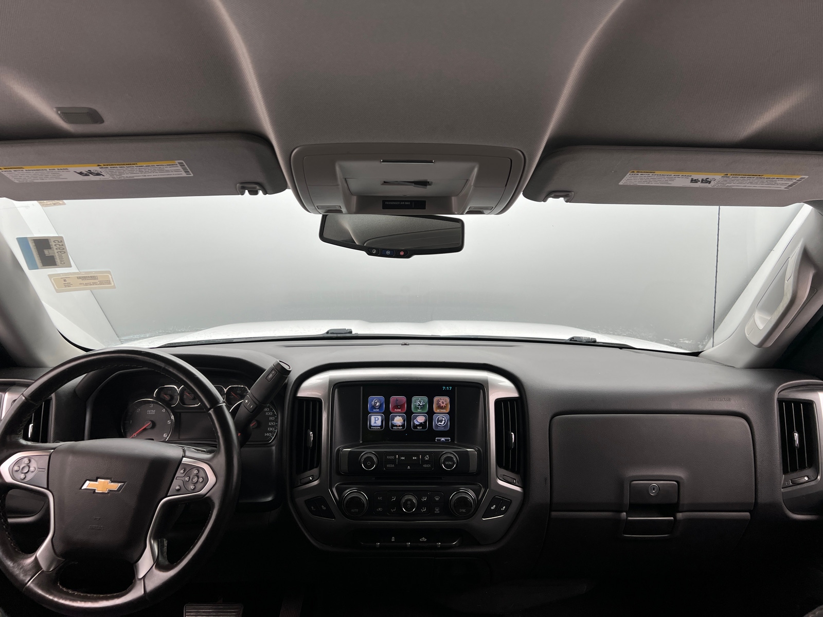 Thumbnail: 2015 Chevrolet Silverado 1500 - 3