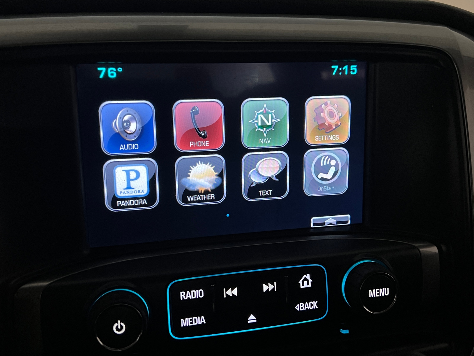Thumbnail: 2015 Chevrolet Silverado 1500 - 4